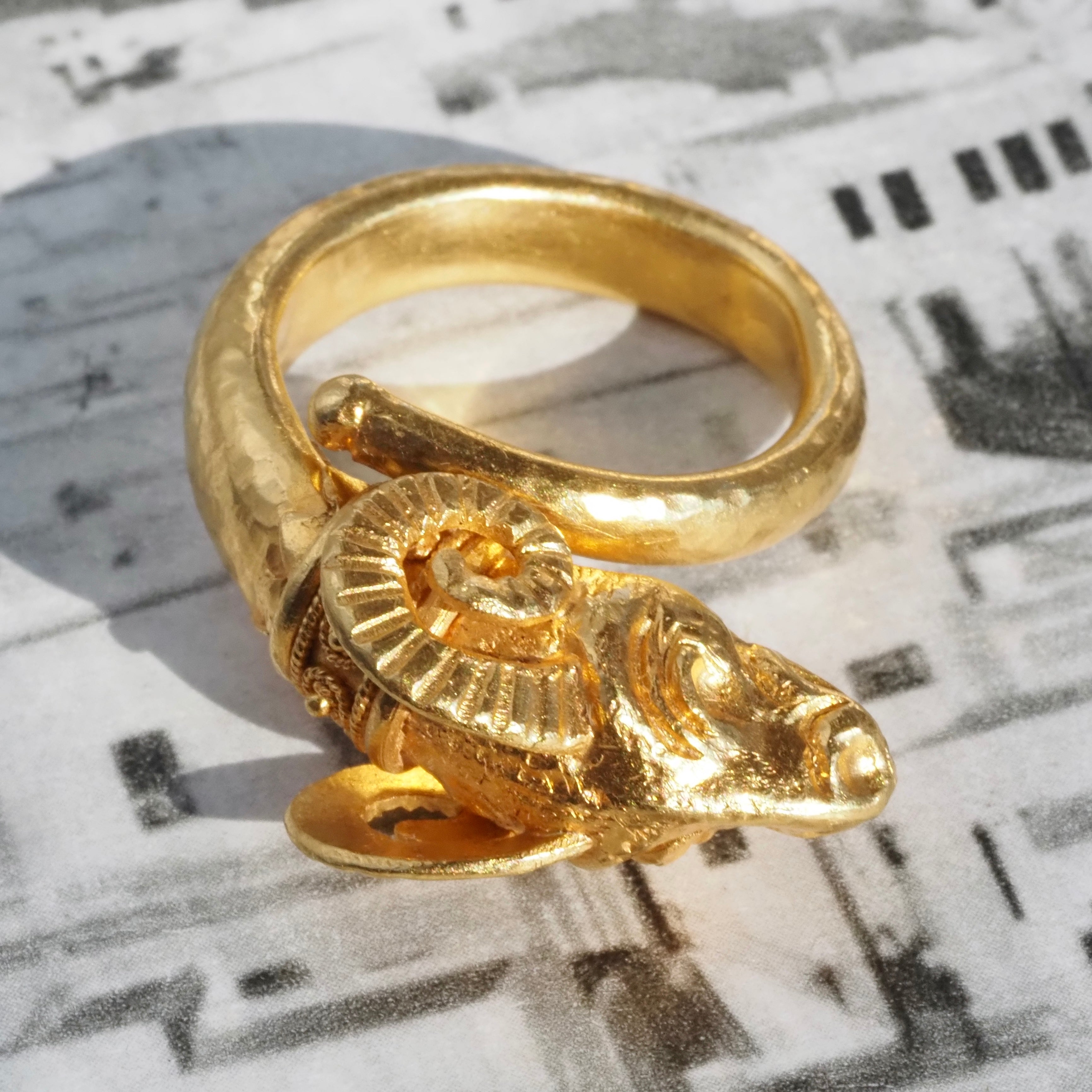 Vintage Greek Ram 22k Gold Ring