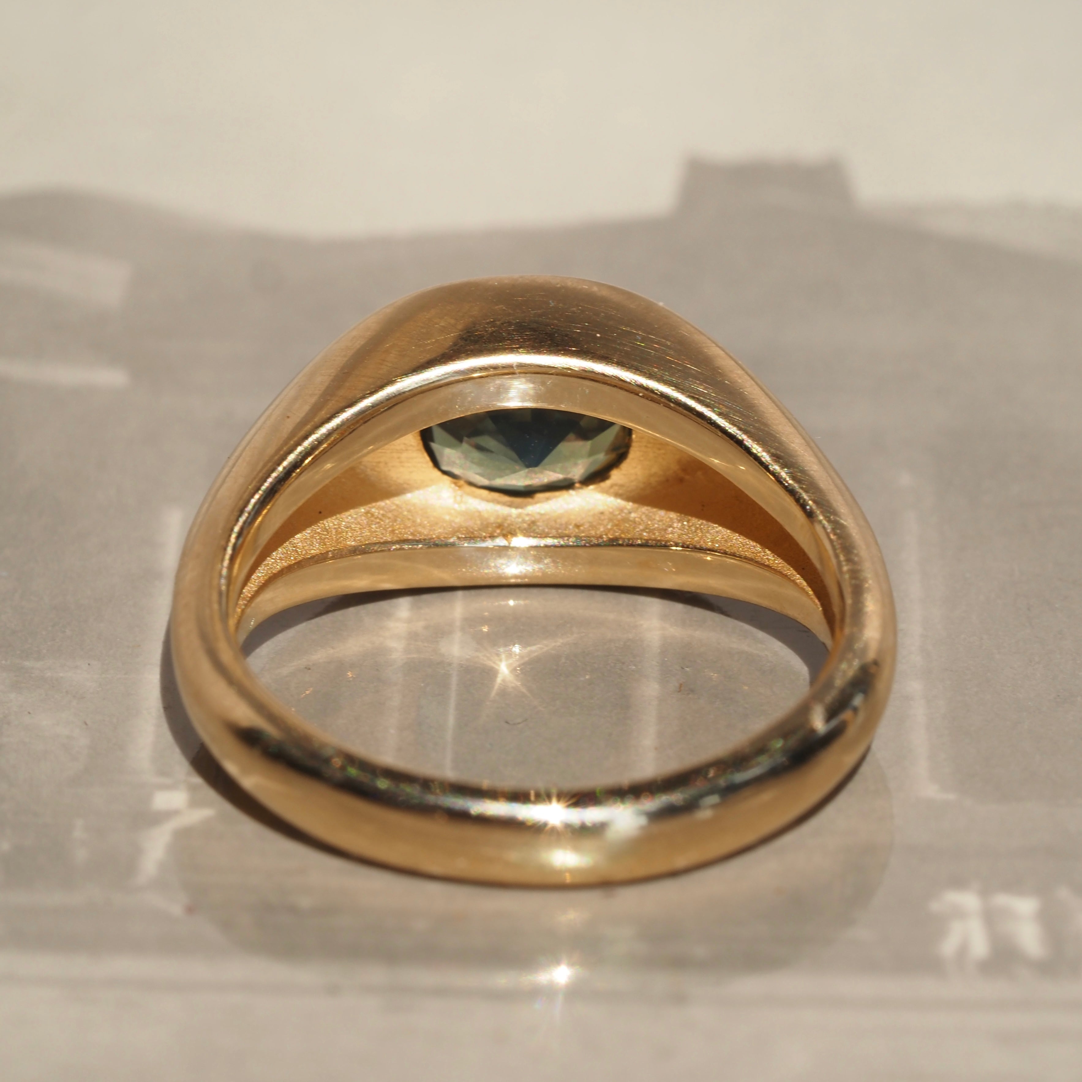 Faceted Natural Green Sapphire Signet 14k Gold Ring