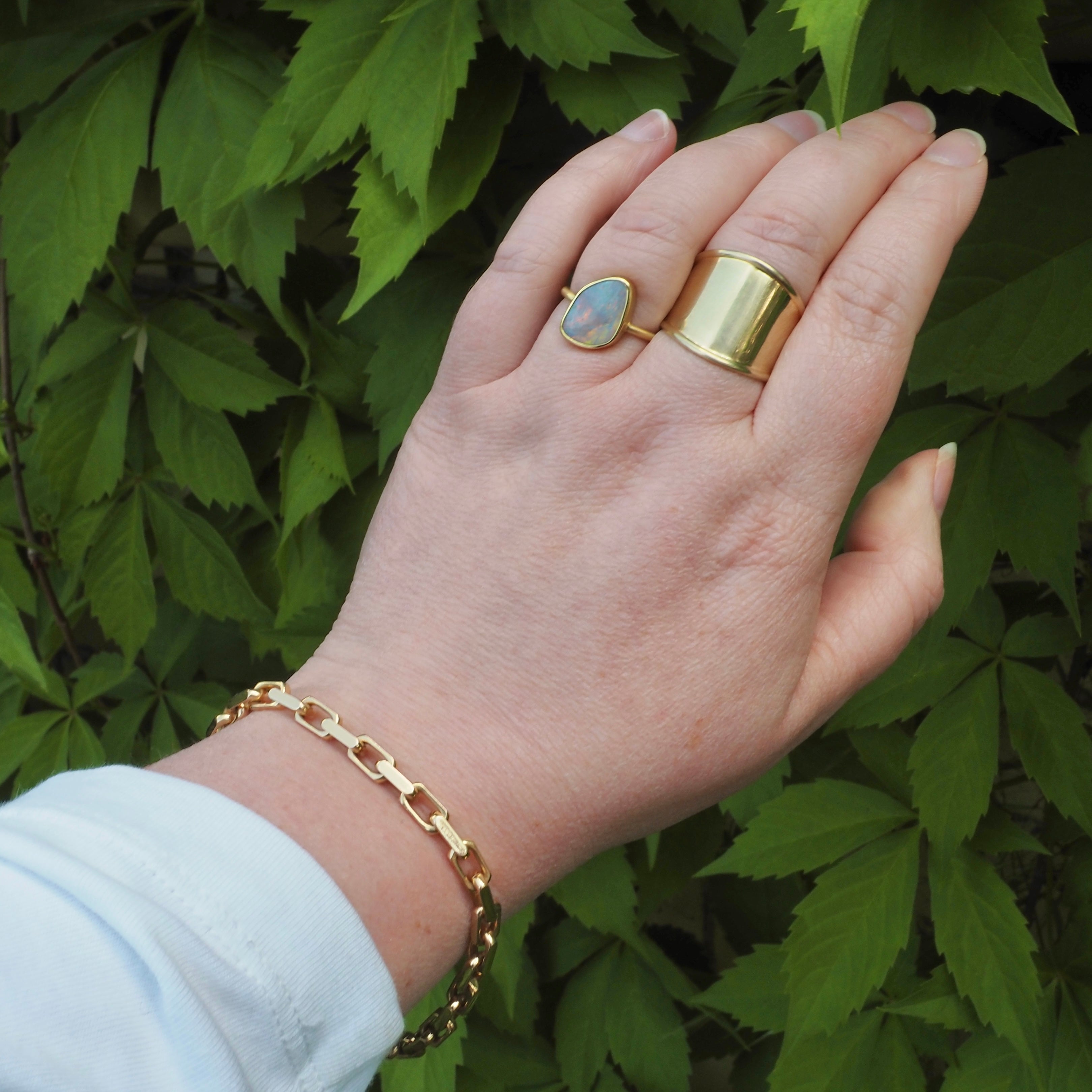 Vintage Italian Wide Tapered 14k Gold Band