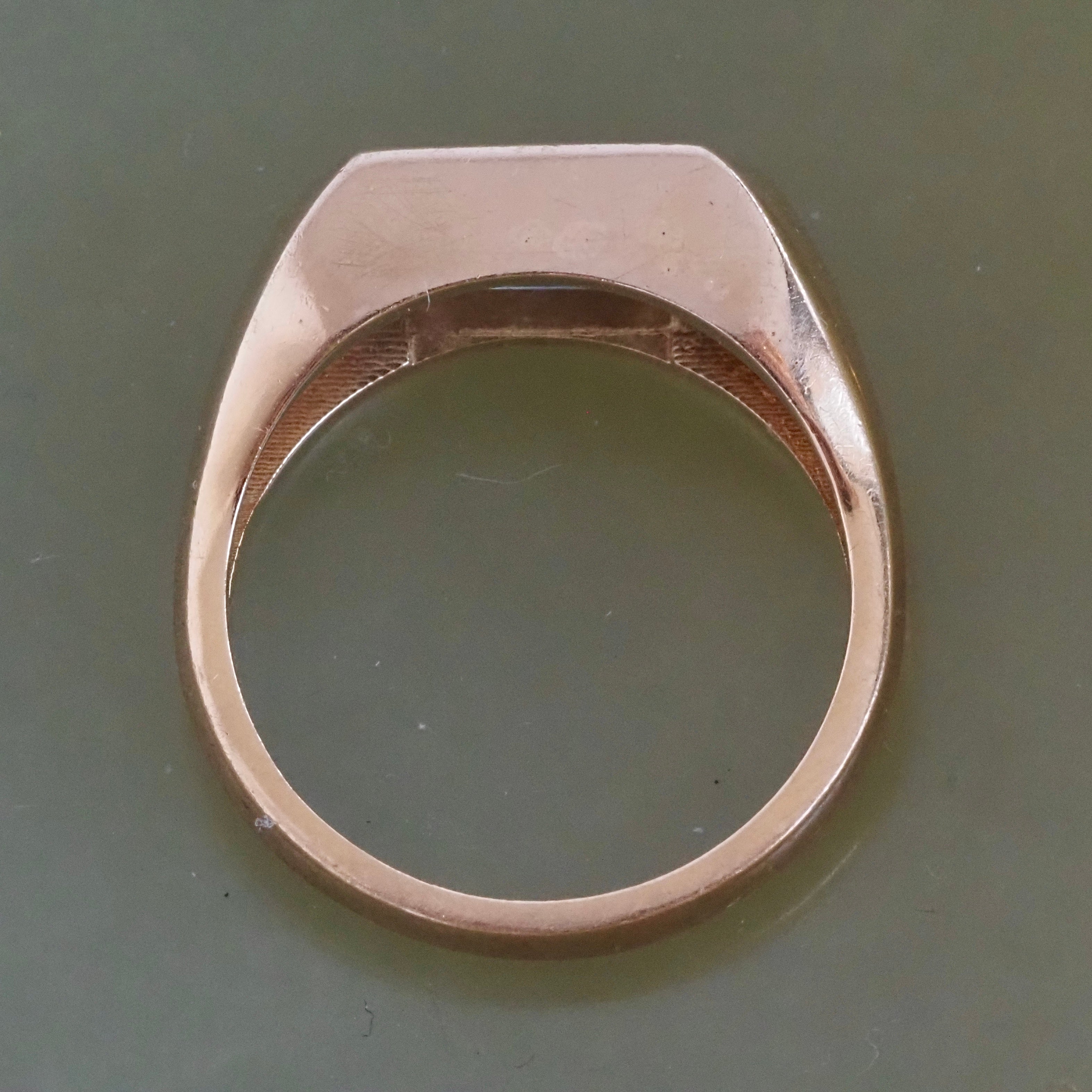 Mid Century Modern English Aquamarine 9k Gold Ring