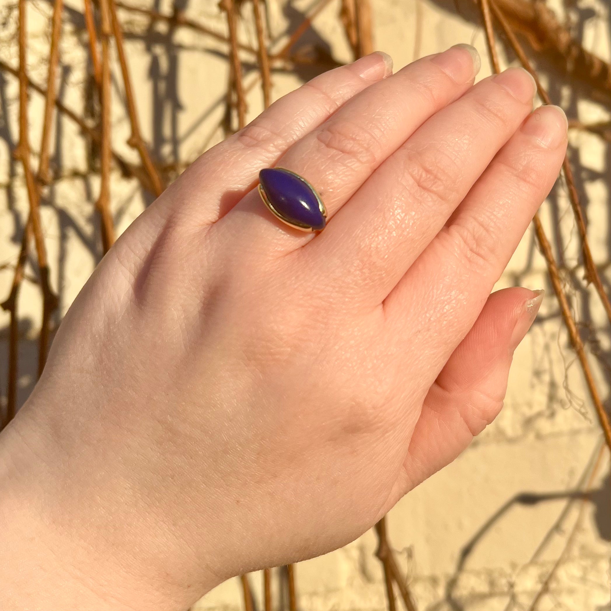 Vintage Modernist 18k Gold Marquise Lapis Ring