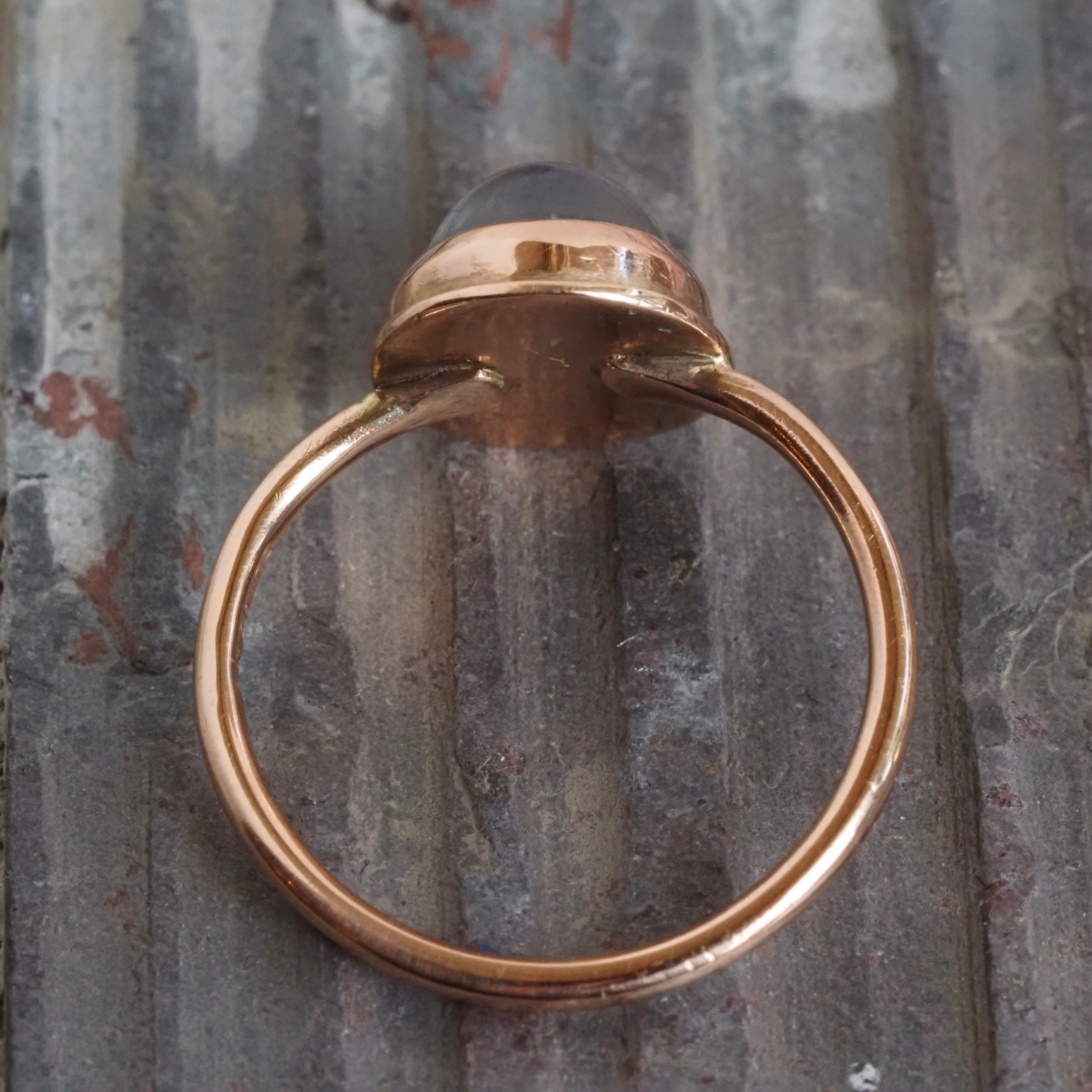 Vintage English 9k Gold Moonstone Ring