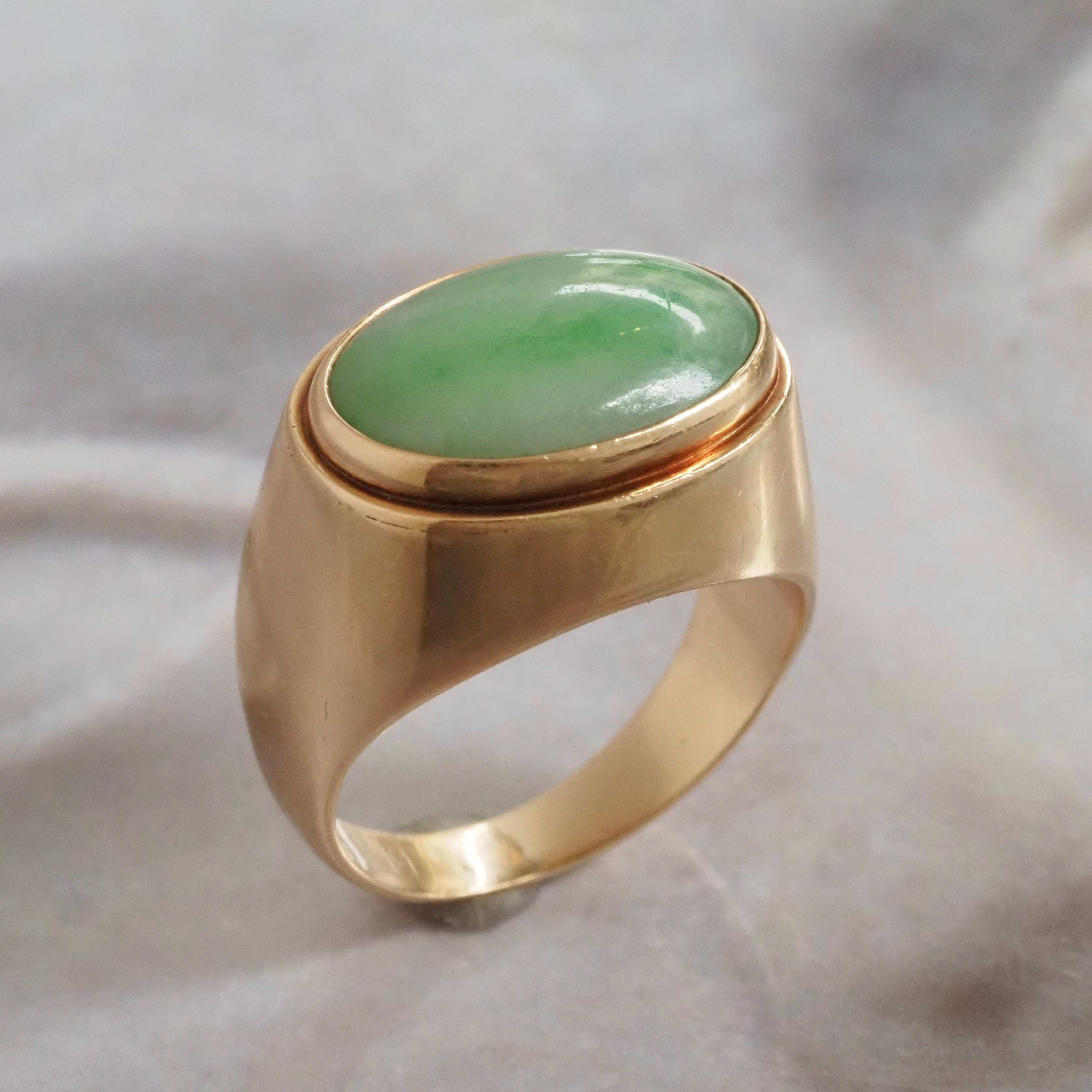Vintage Mid Century 14k Gold Jadeite Bezel Set Ring
