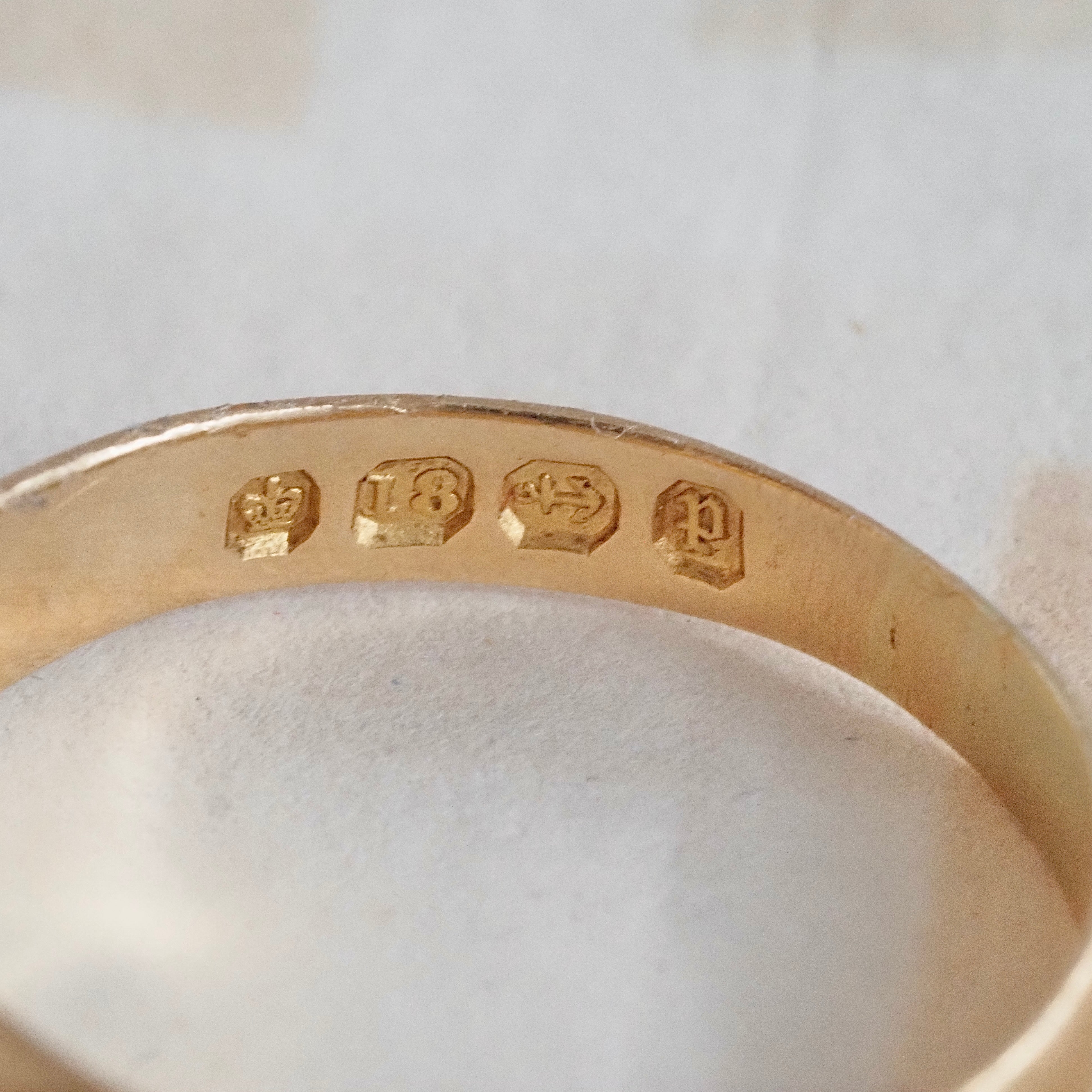 Antique c. 1890 English 18k Gold Old Mine & Old European Cut Diamond Flush Set Trilogy Ring