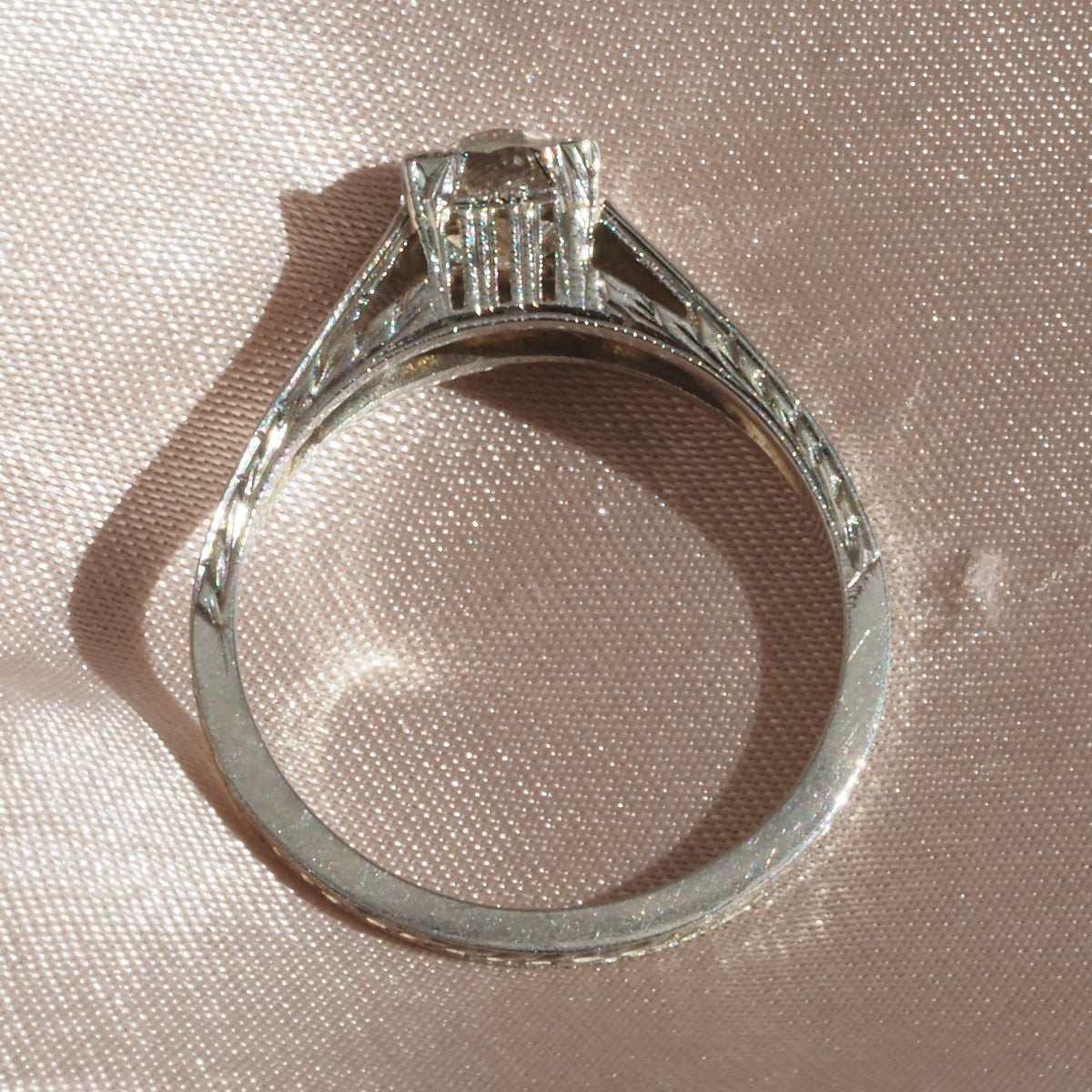 Art Deco Old Mine Cut Diamond Solitaire 18k White Gold Engagement Ring