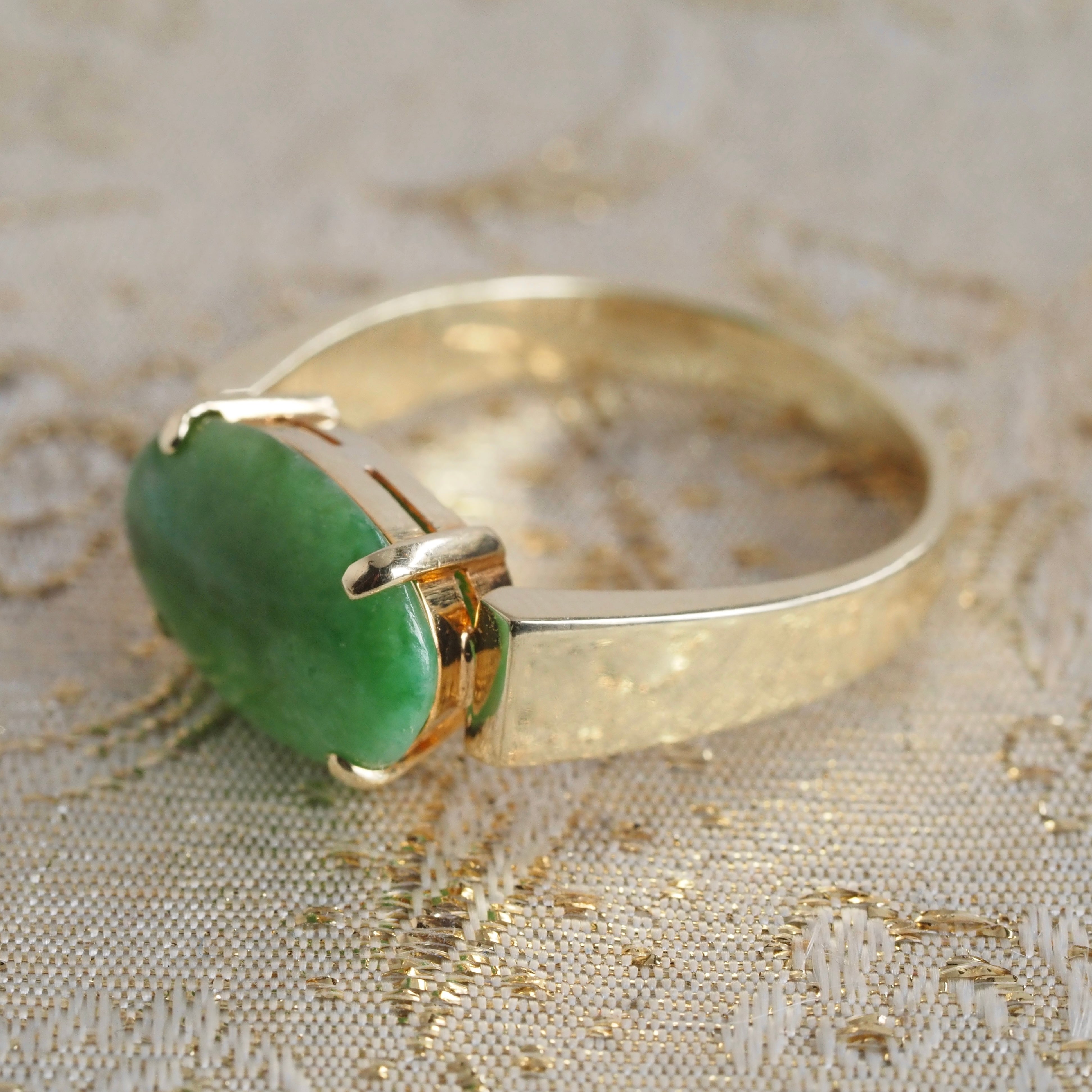 Vintage Jade 14k Gold Ring