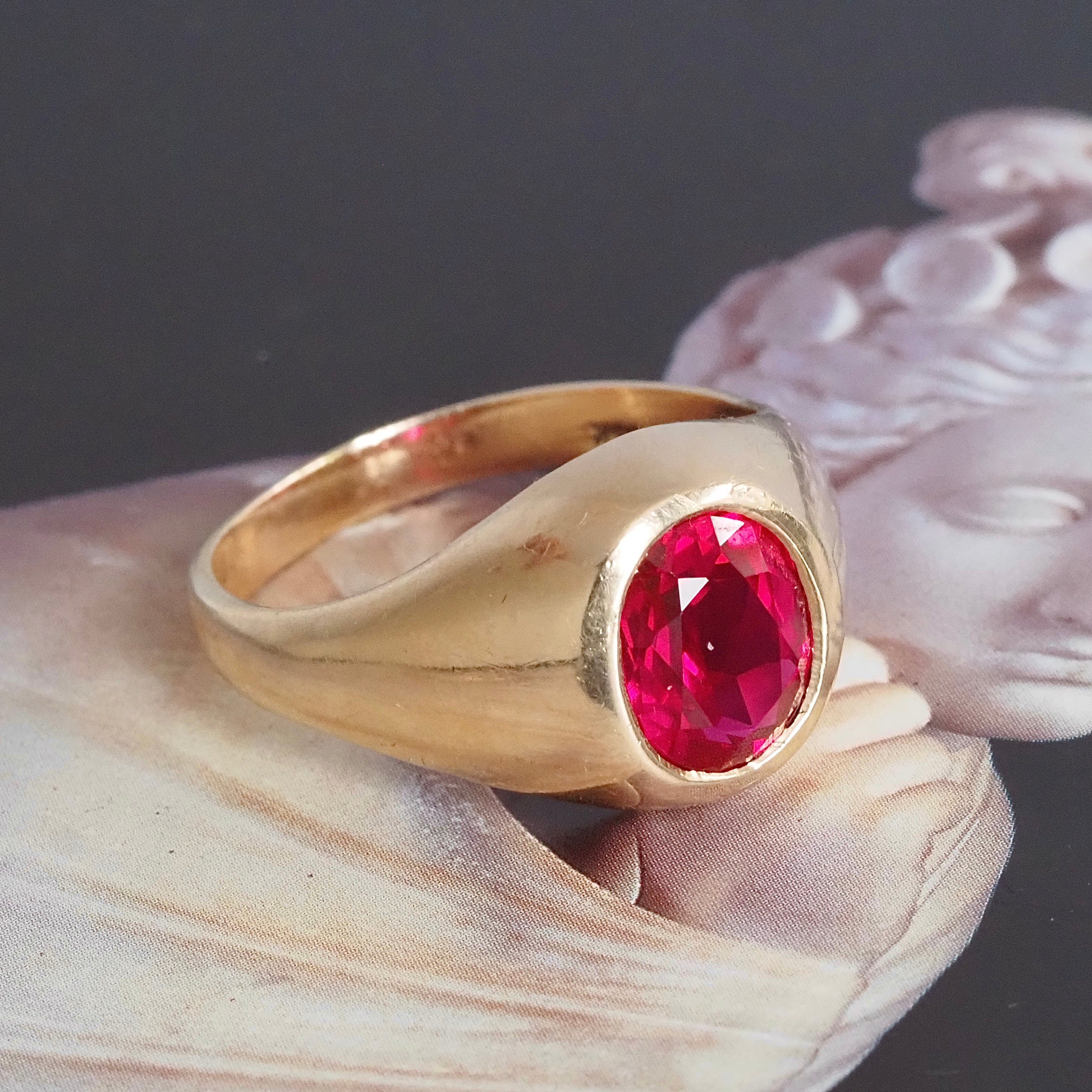 Vintage Ruby 14k Gold Signet Ring