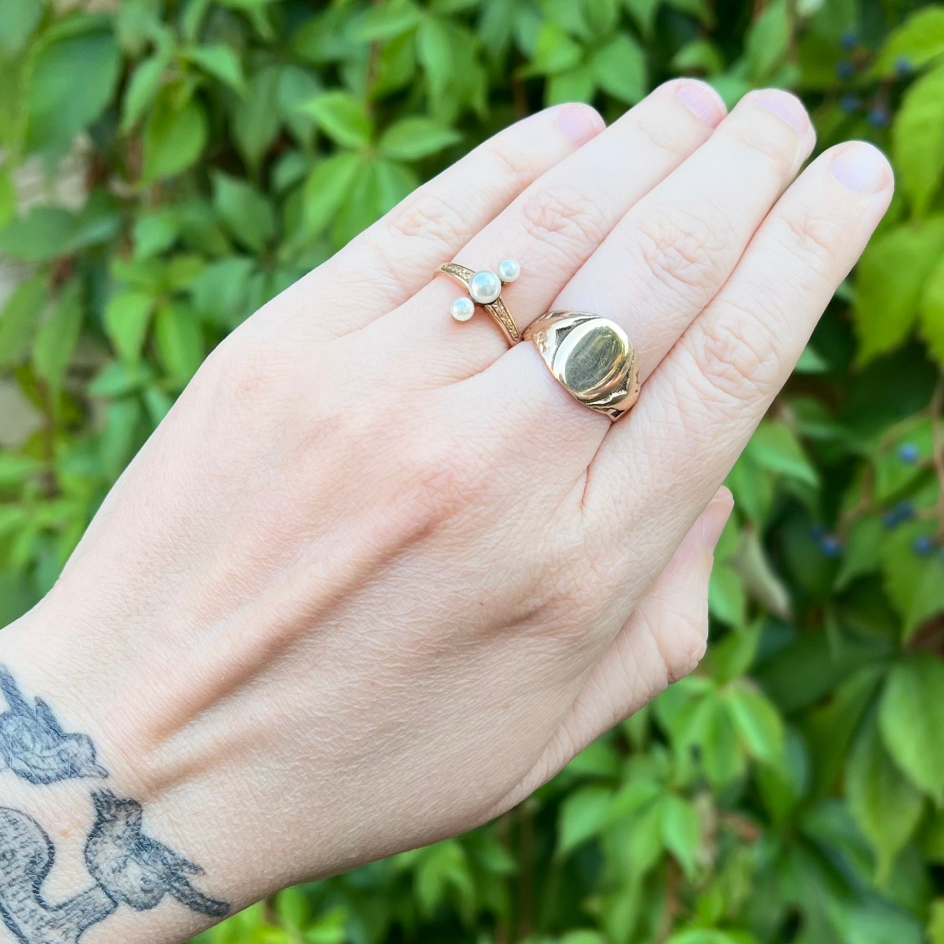 Antique Edwardian 14k Gold Three Pearl Vertical Ring