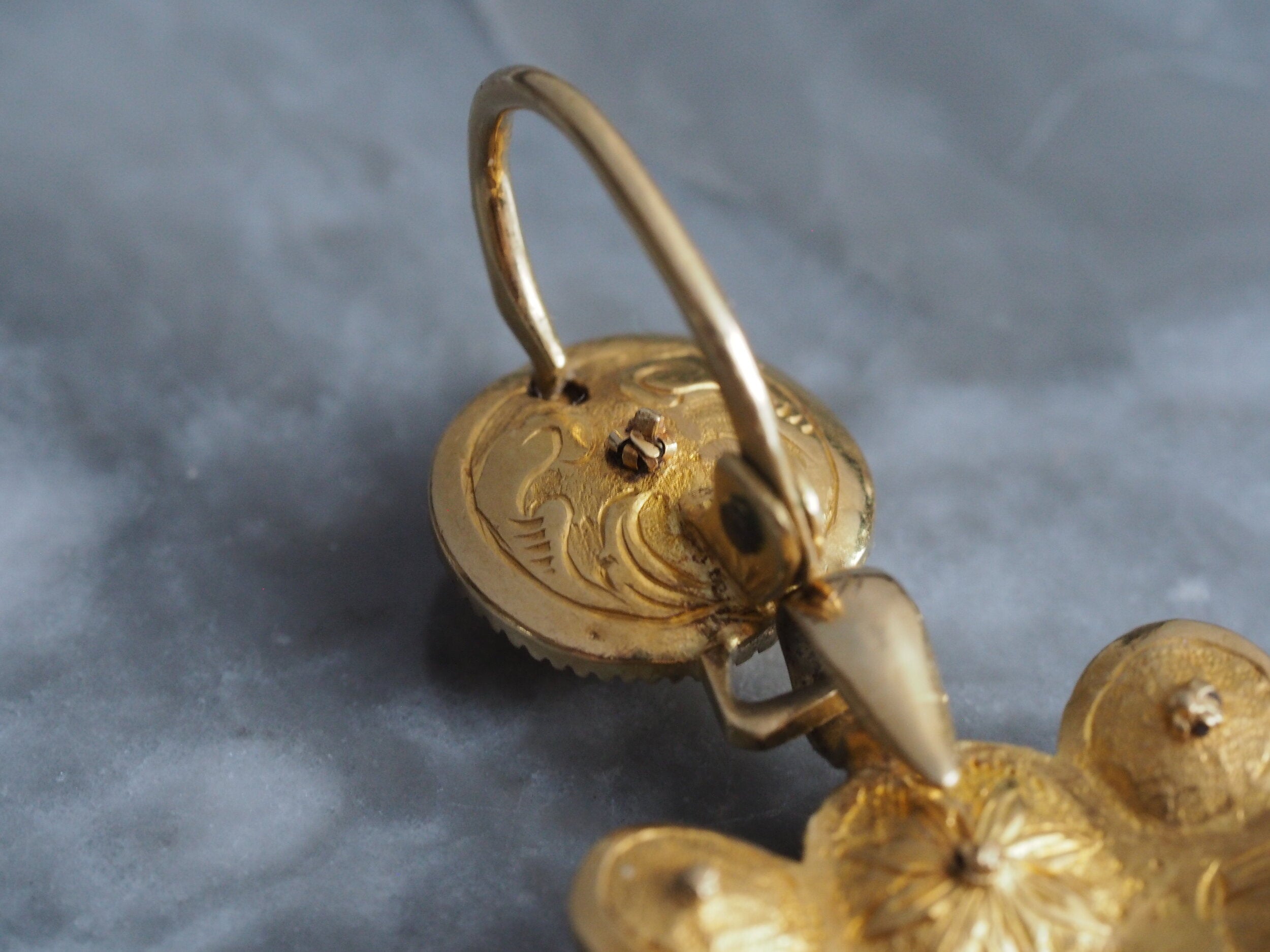 18th Century Catalan Iberian Pendeloque Earrings in 18k Gold with Hessonite Garnets