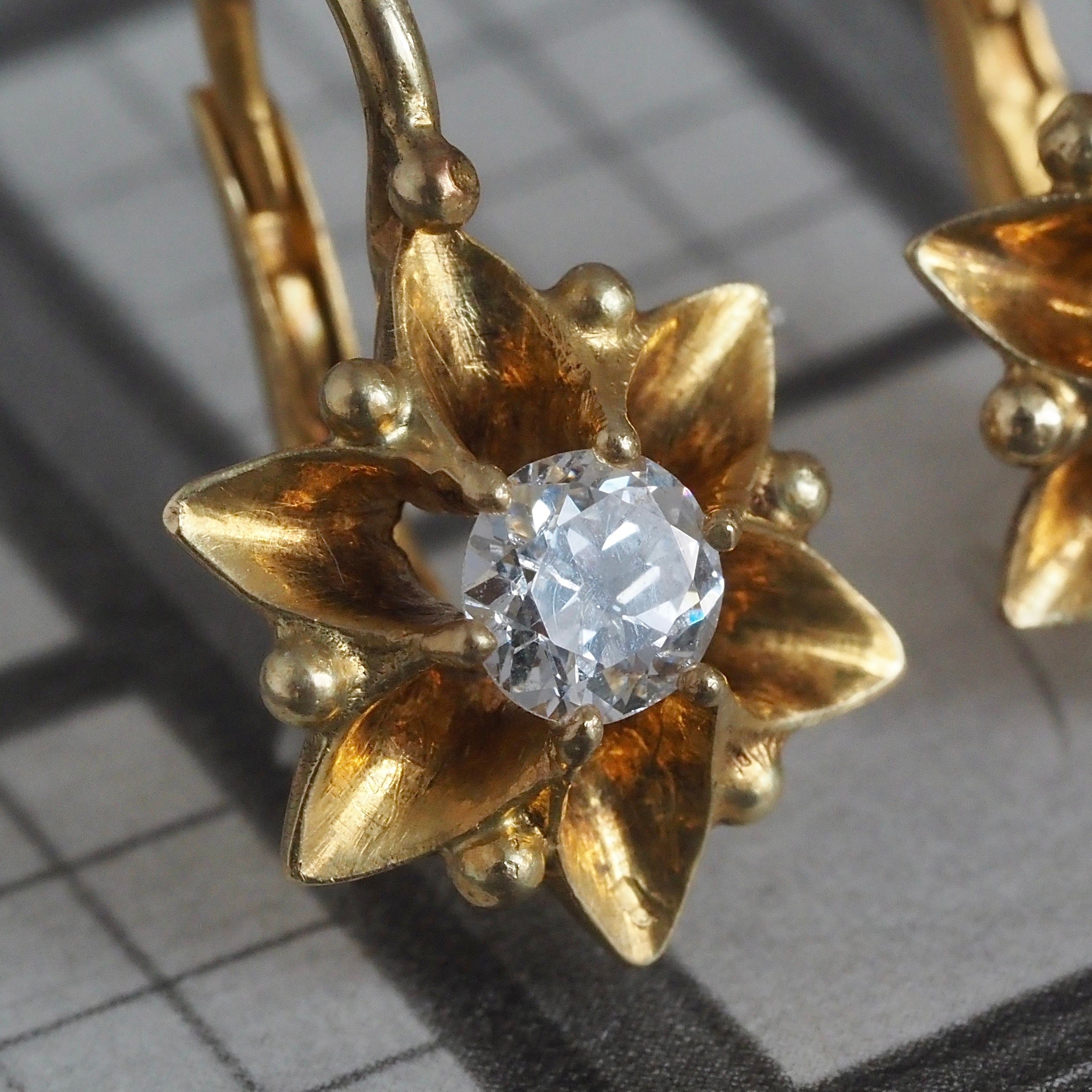 Antique Old European Cut Diamond Flower/Snowflake Hingeback 18k Gold Earrings