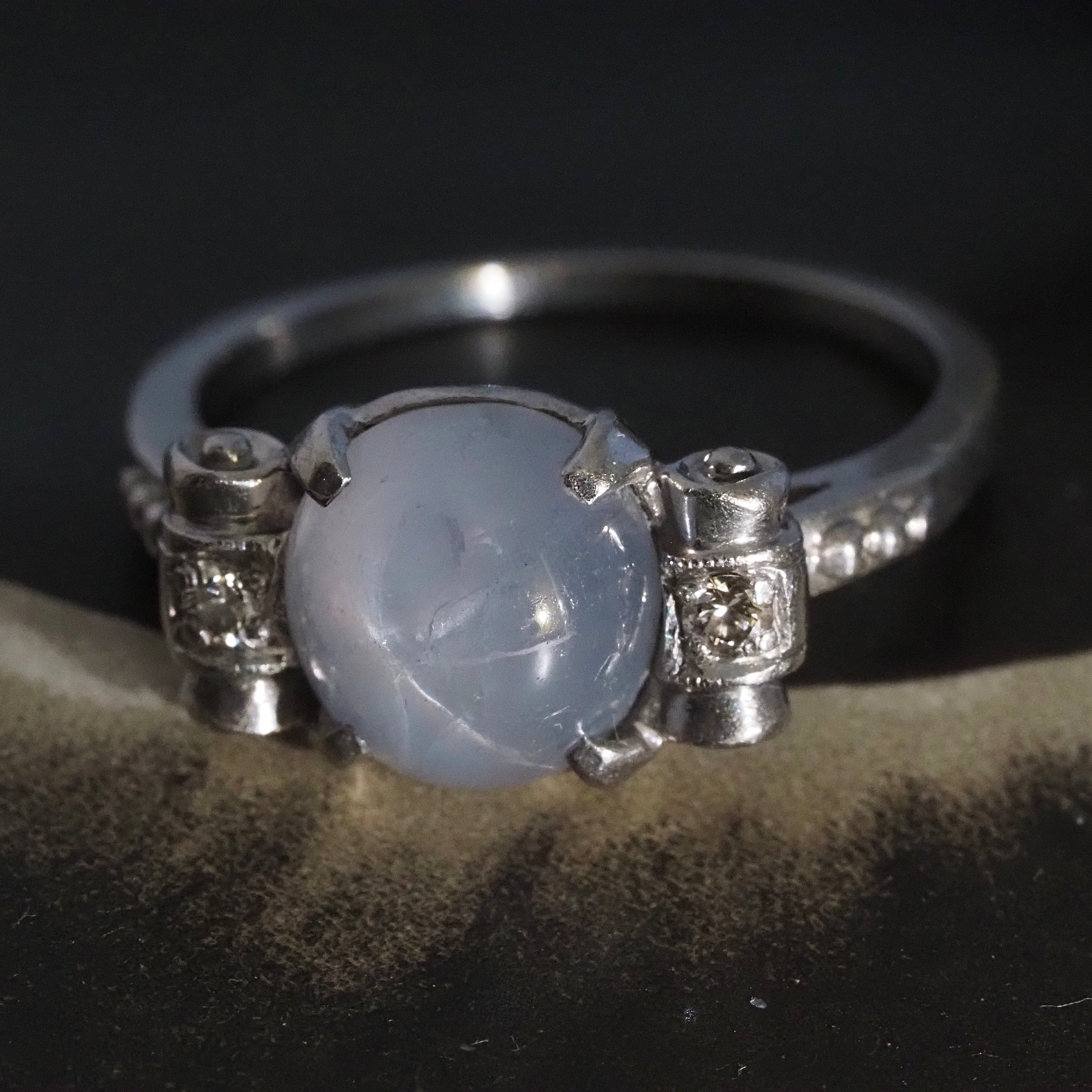 Vintage Mid-Century Platinum Natural Grey Blue Star Sapphire Ring