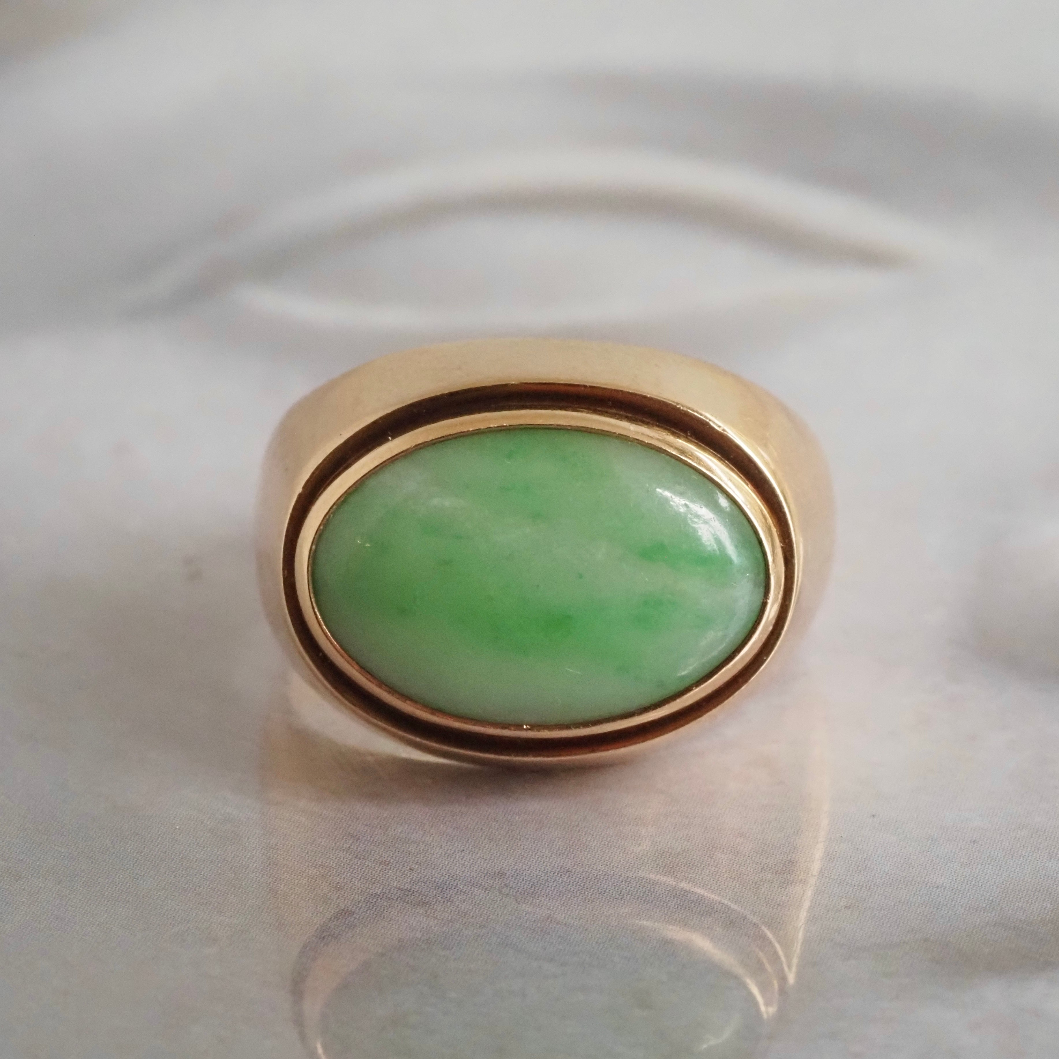 Vintage Mid Century 14k Gold Jadeite Bezel Set Ring