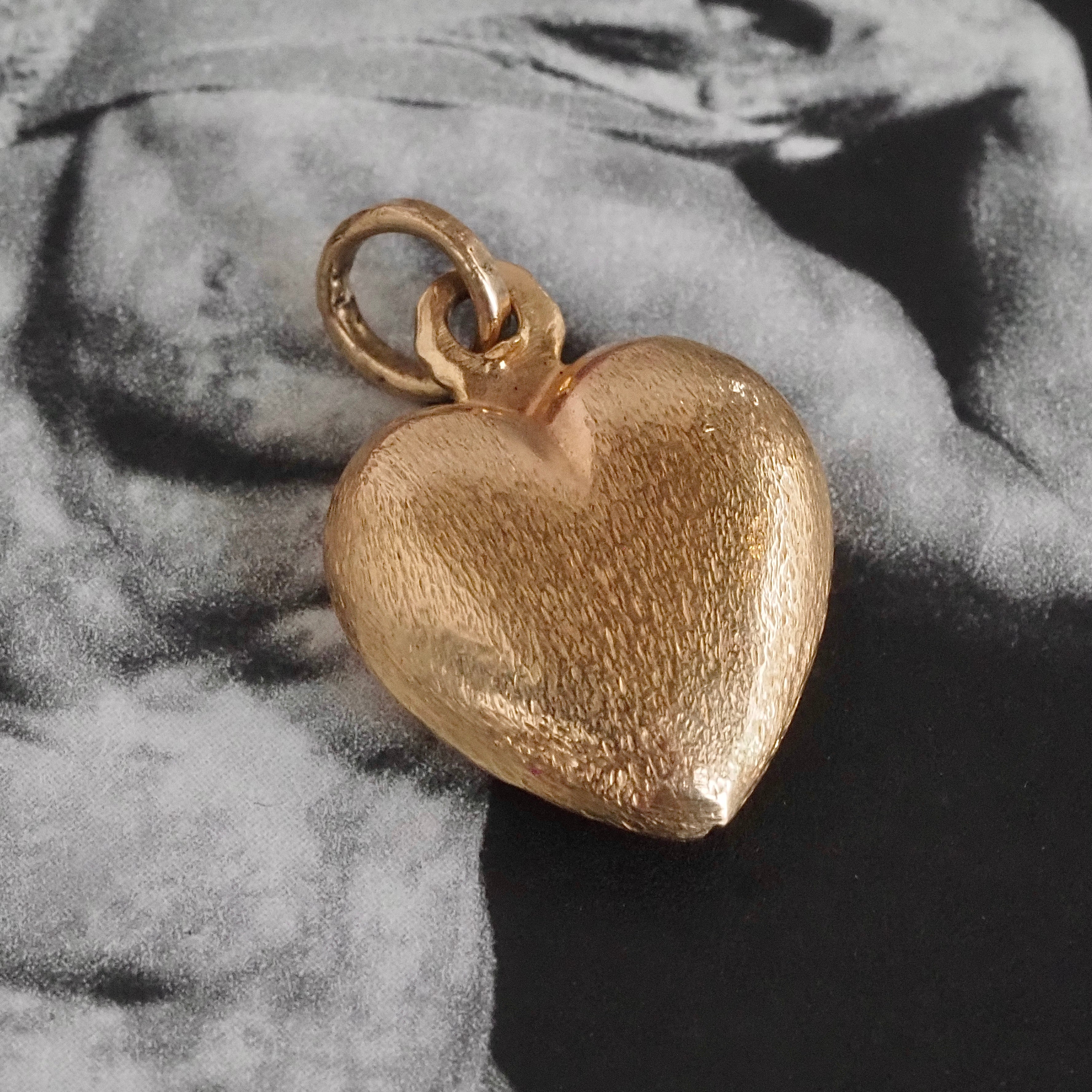 Vintage Textured 14k Gold Heart Charm