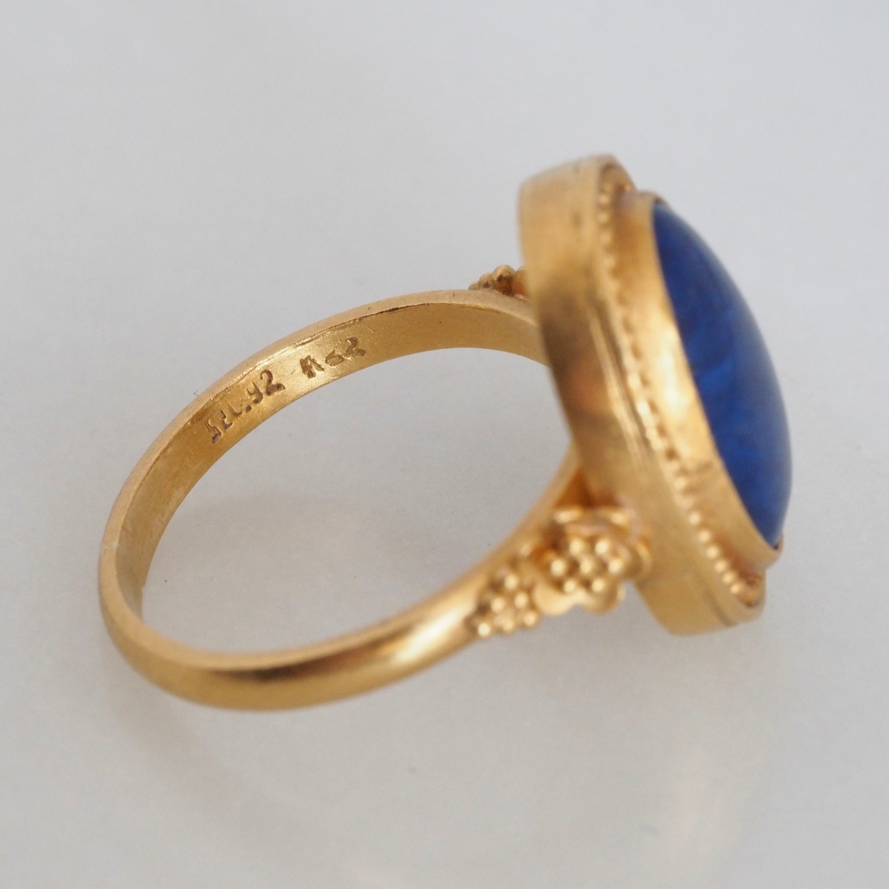Vintage Ancient Style Greek 22k Gold Lapis Ring