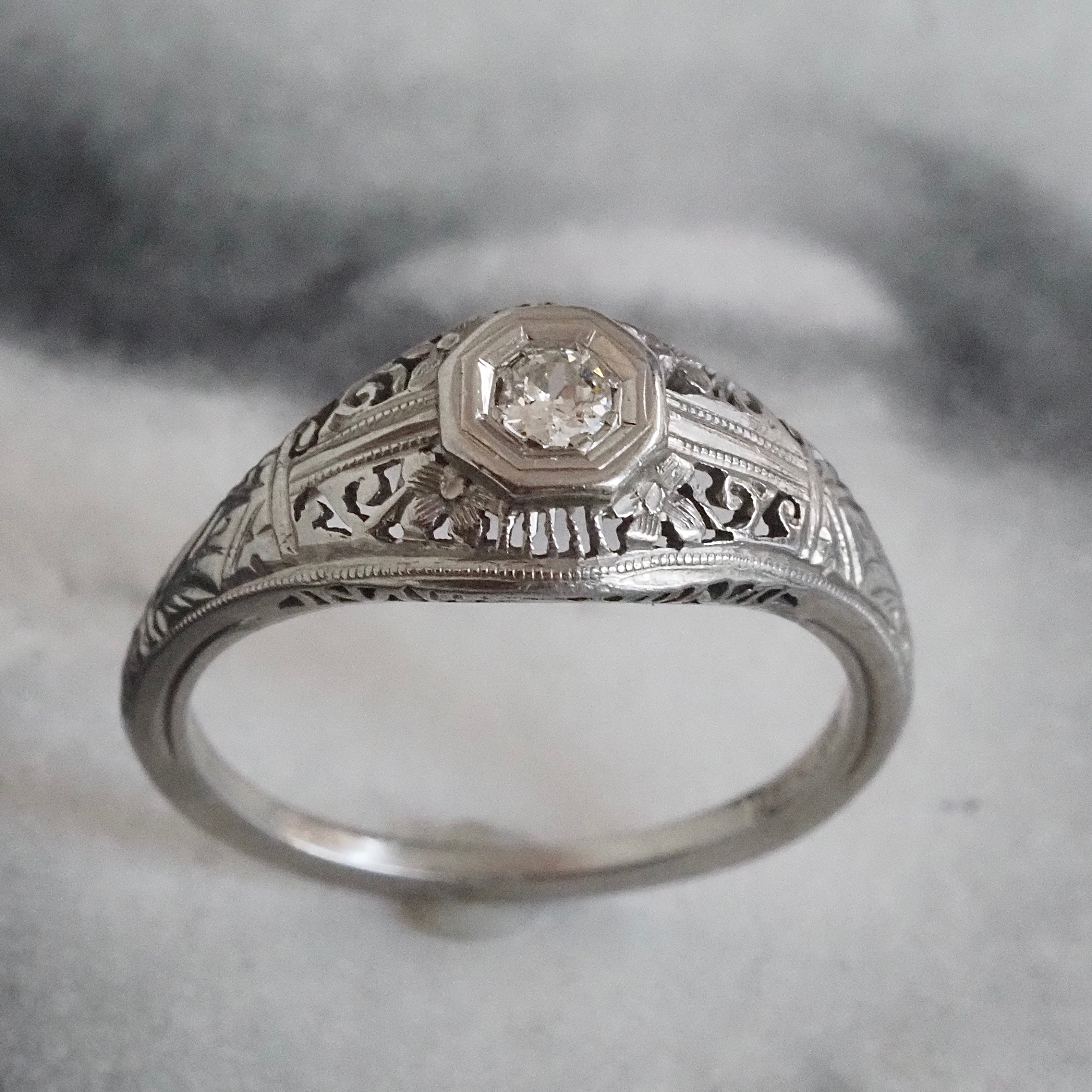 Antique Art Deco Old European Cut Diamond Open Work 18k White Gold Ring
