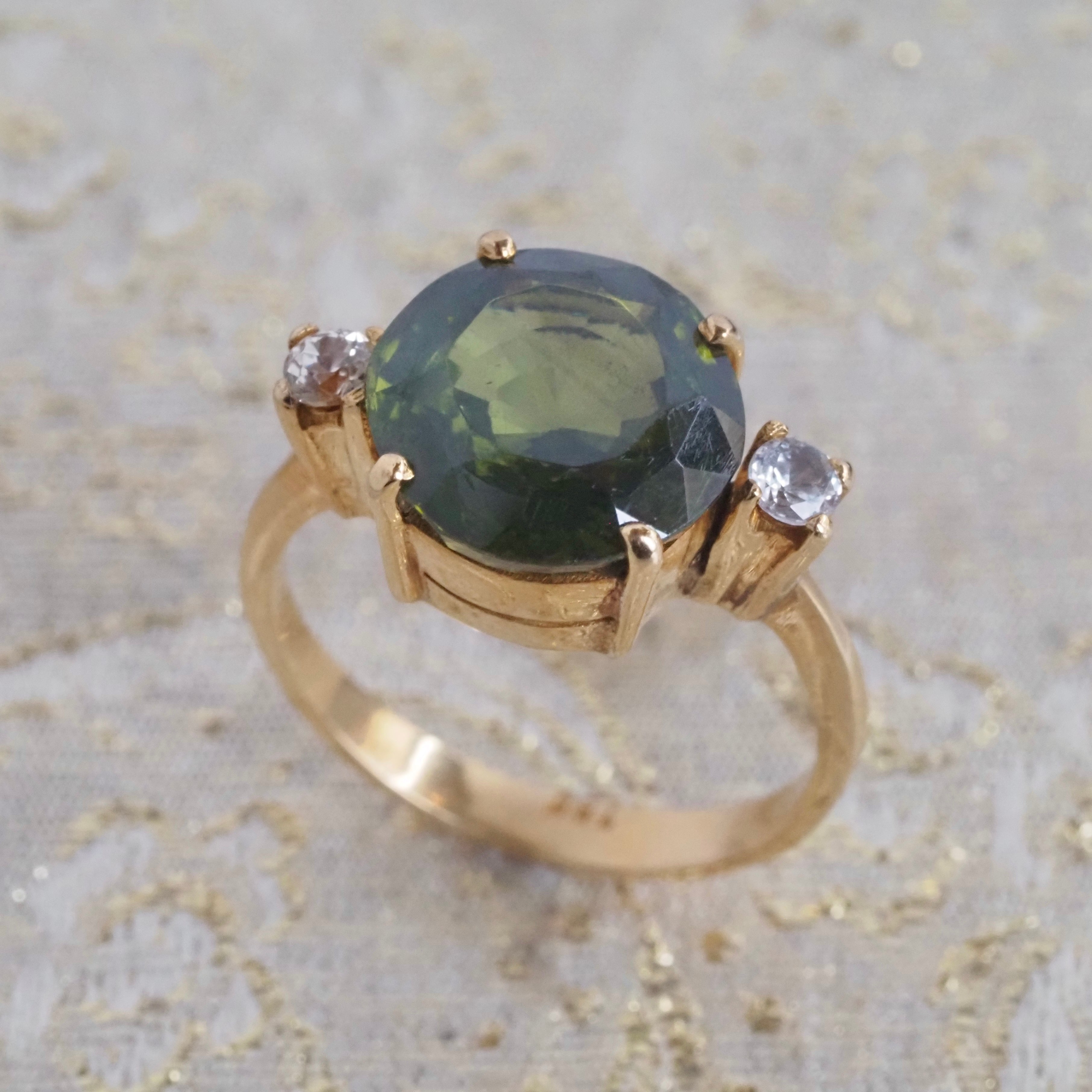 Vintage Chrysoberyl Diamond 18k Gold Ring