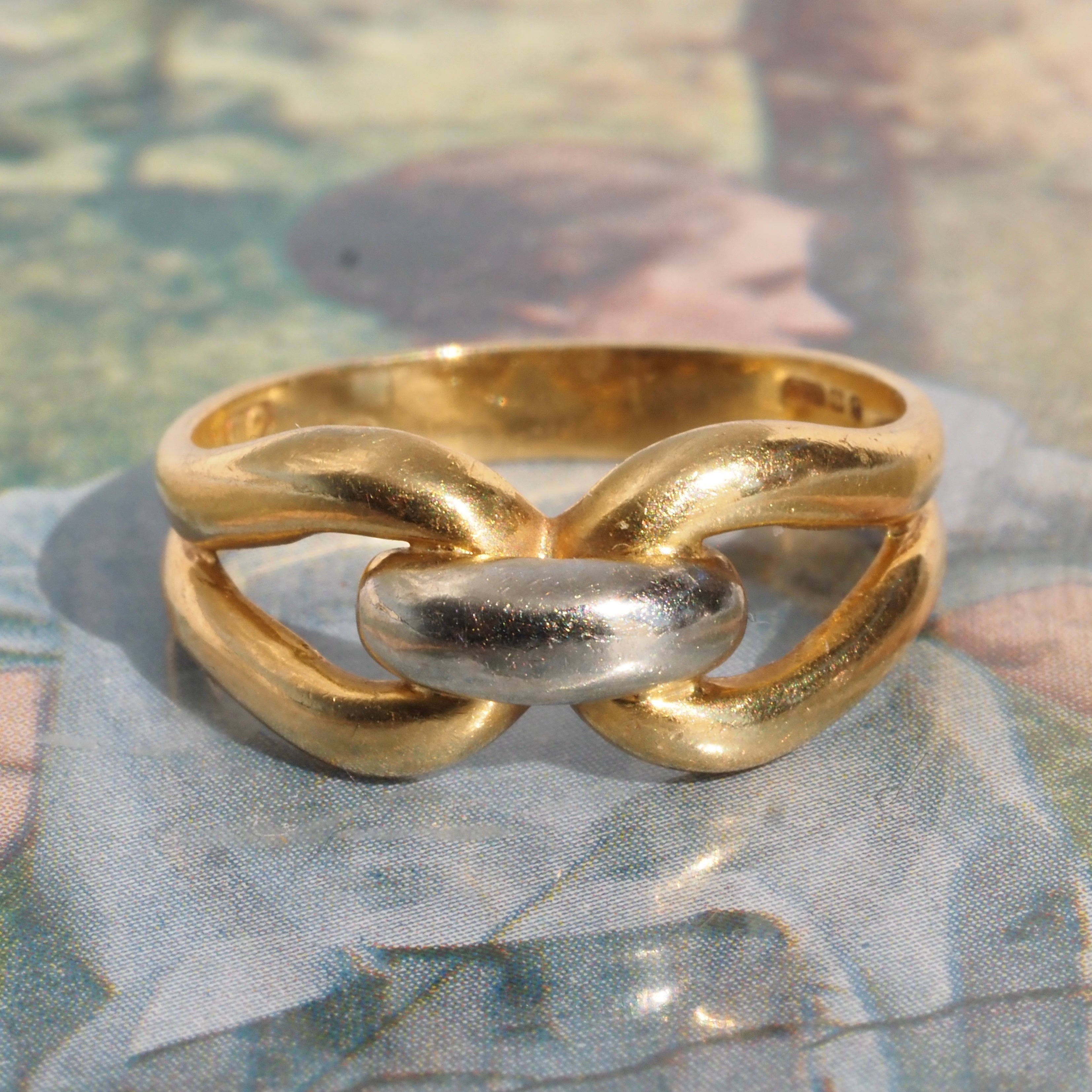 Vintage Knot 18k White & Yellow Gold Ring