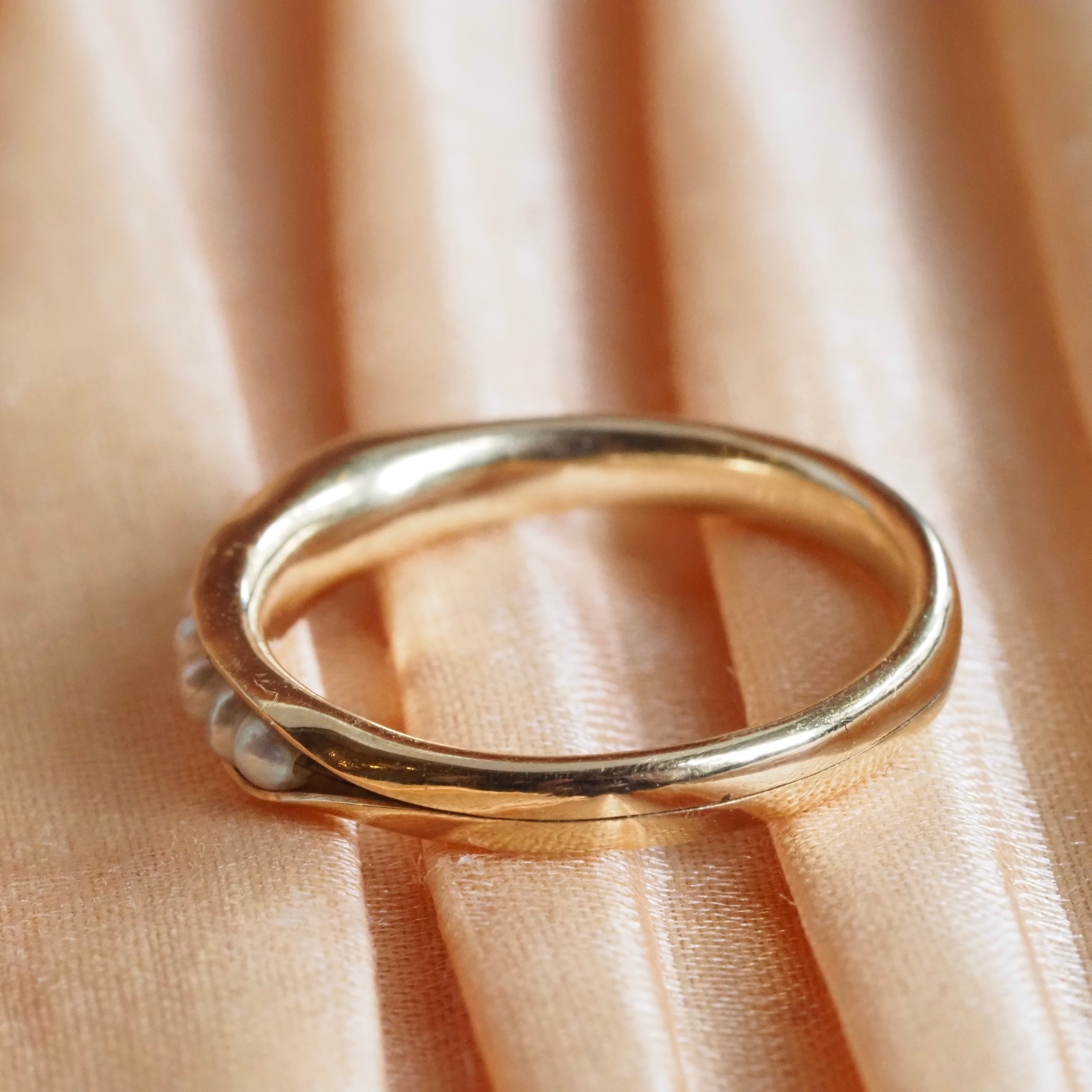 Vintage 14k Gold Pearls in a Pod Ring