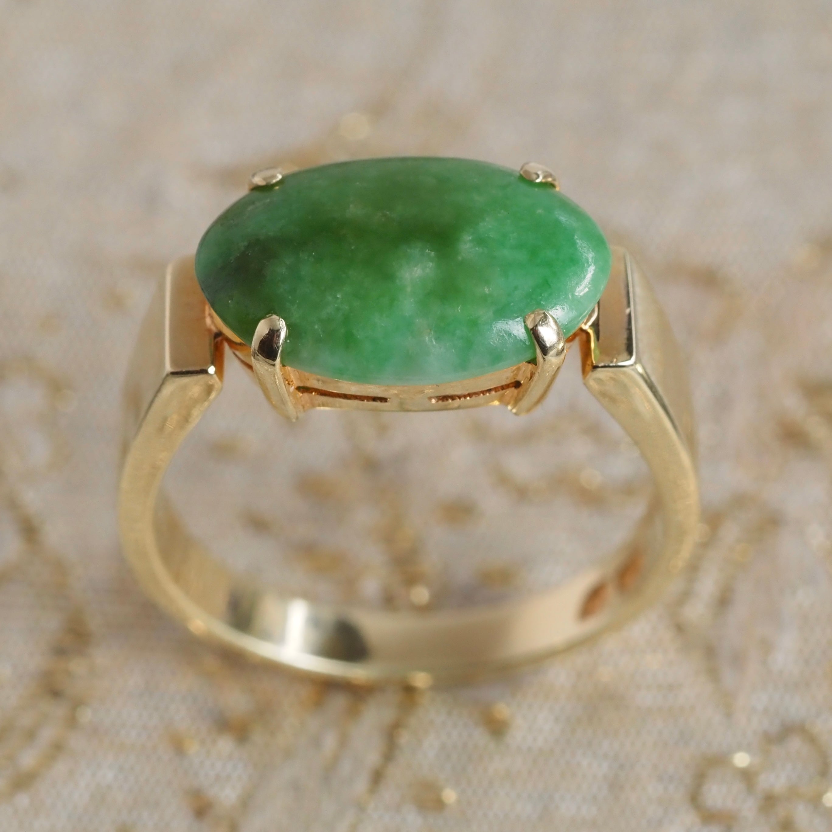 Vintage Jade 14k Gold Ring