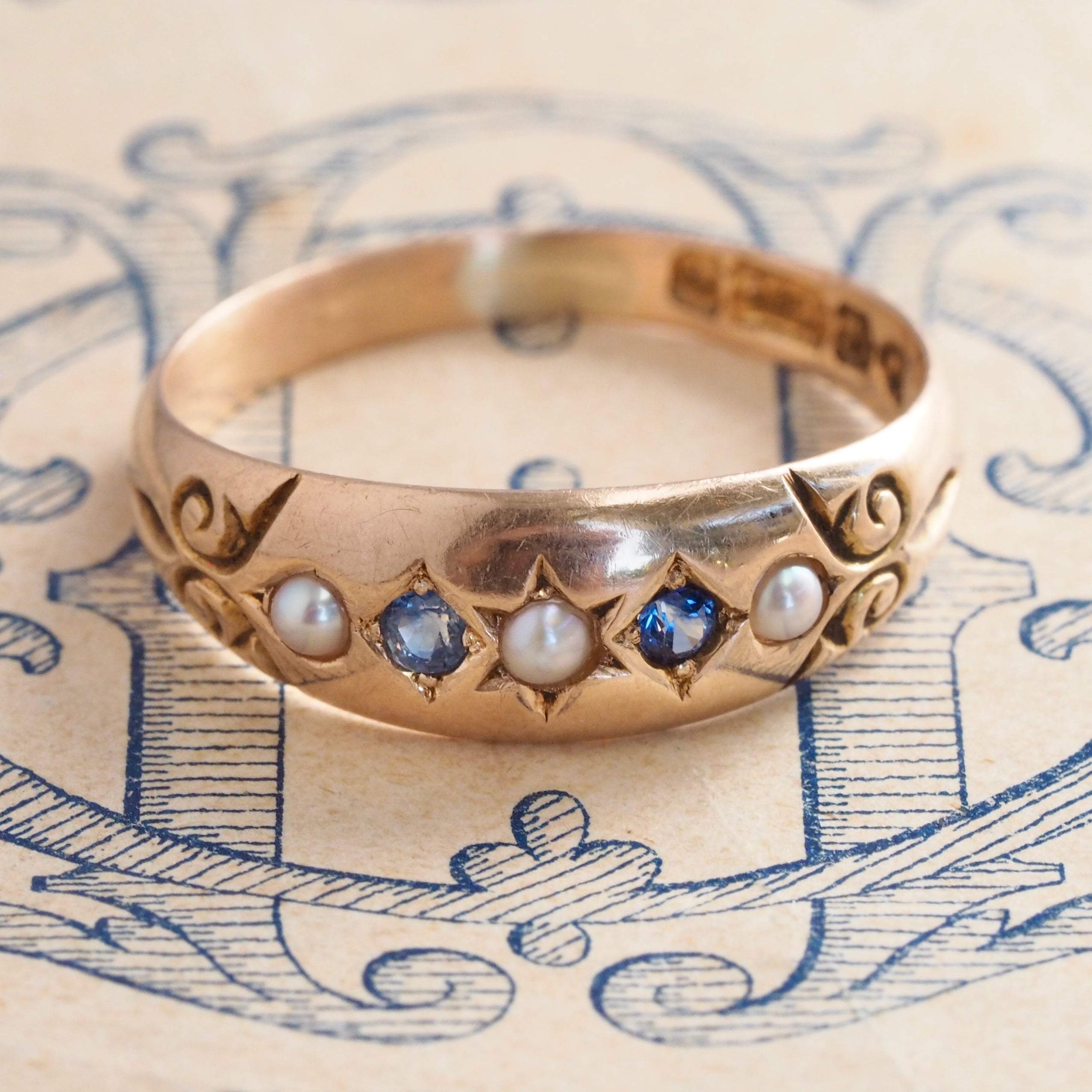 Antique Late Victorian 15k Gold Sapphire and Seed Pearl Flush Set Ring