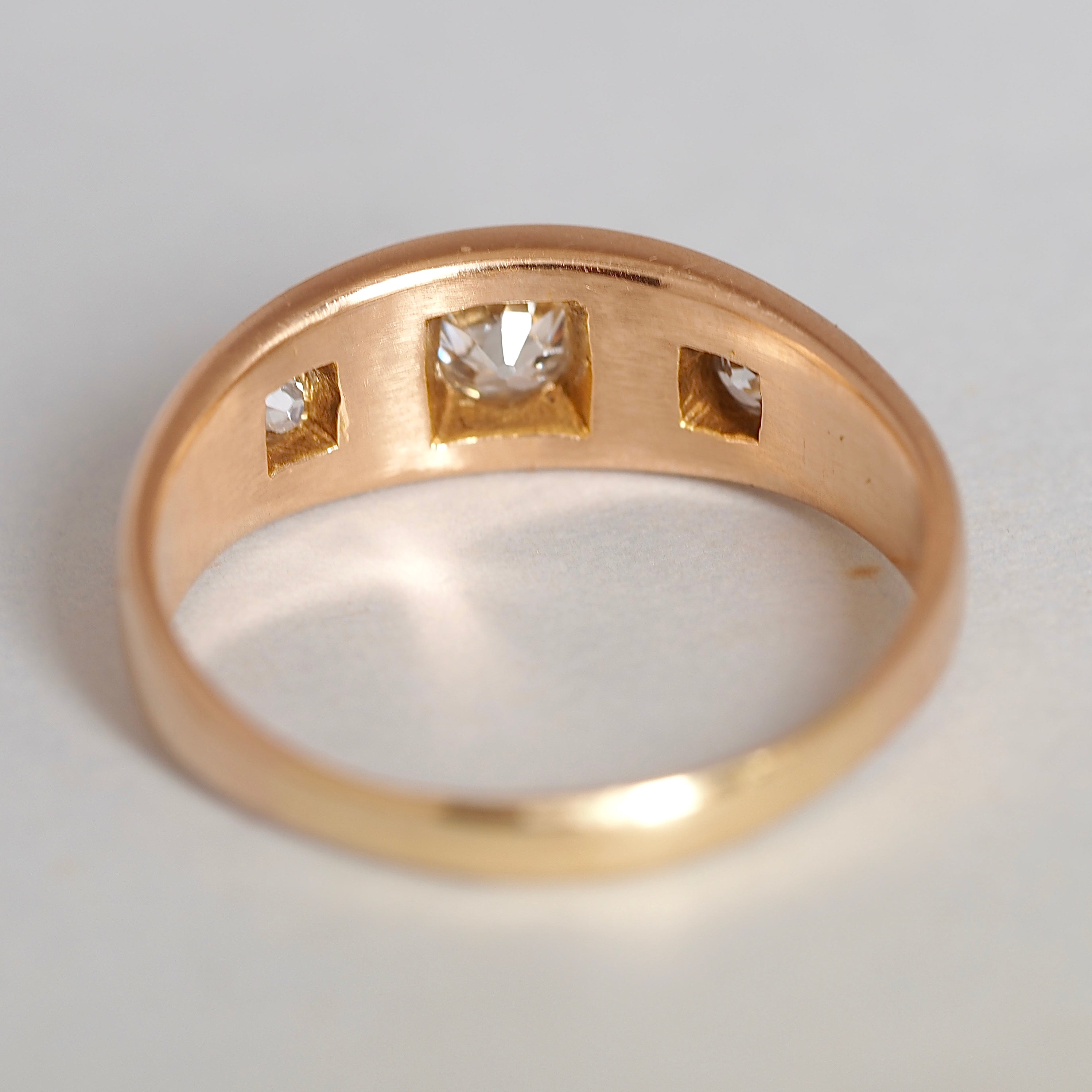 Antique Victorian 18k Gold Old Mine Cut Starburst Trilogy Flush Set Ring