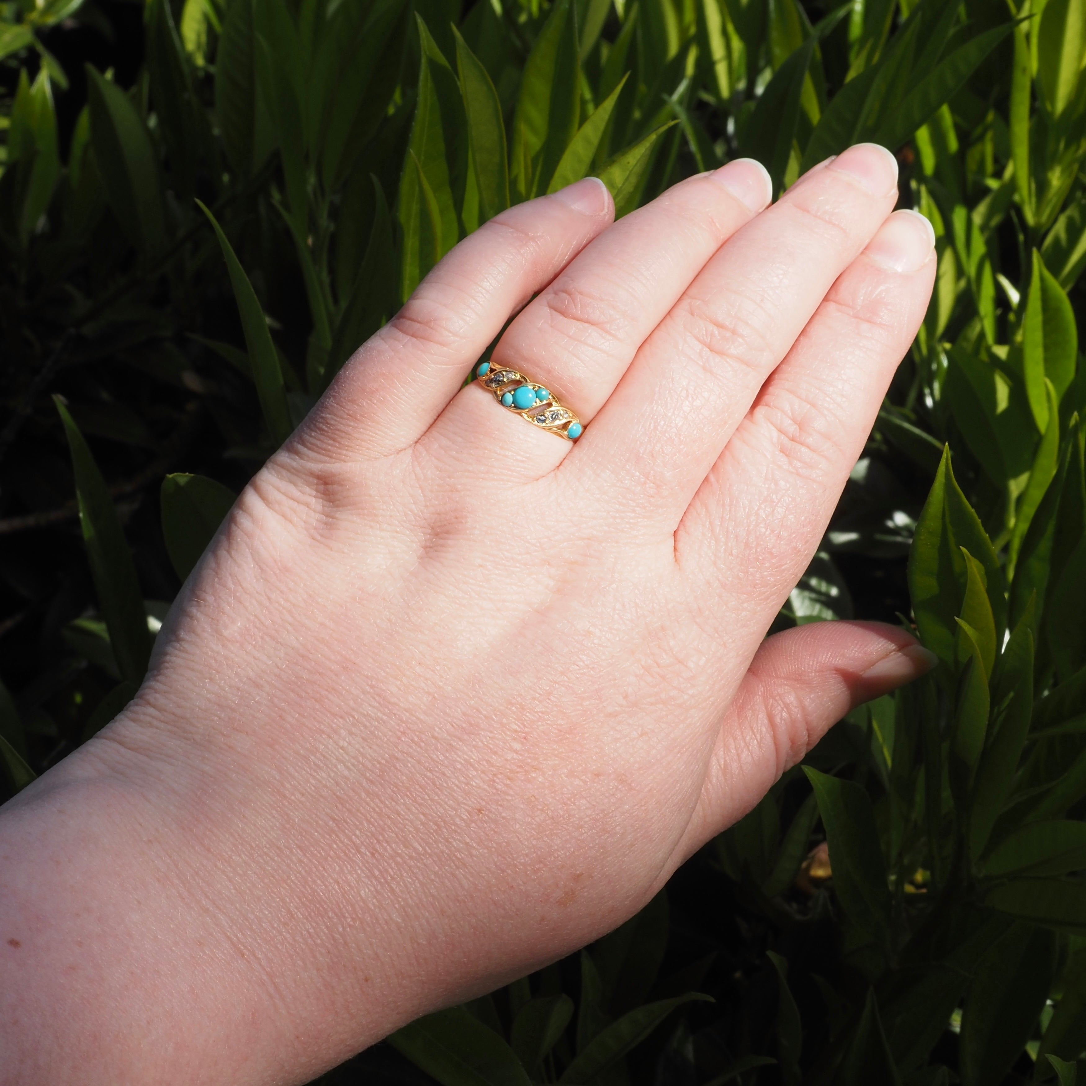 Antique Victorian Turquoise and Rose Cut Diamonds 18k Gold Ring