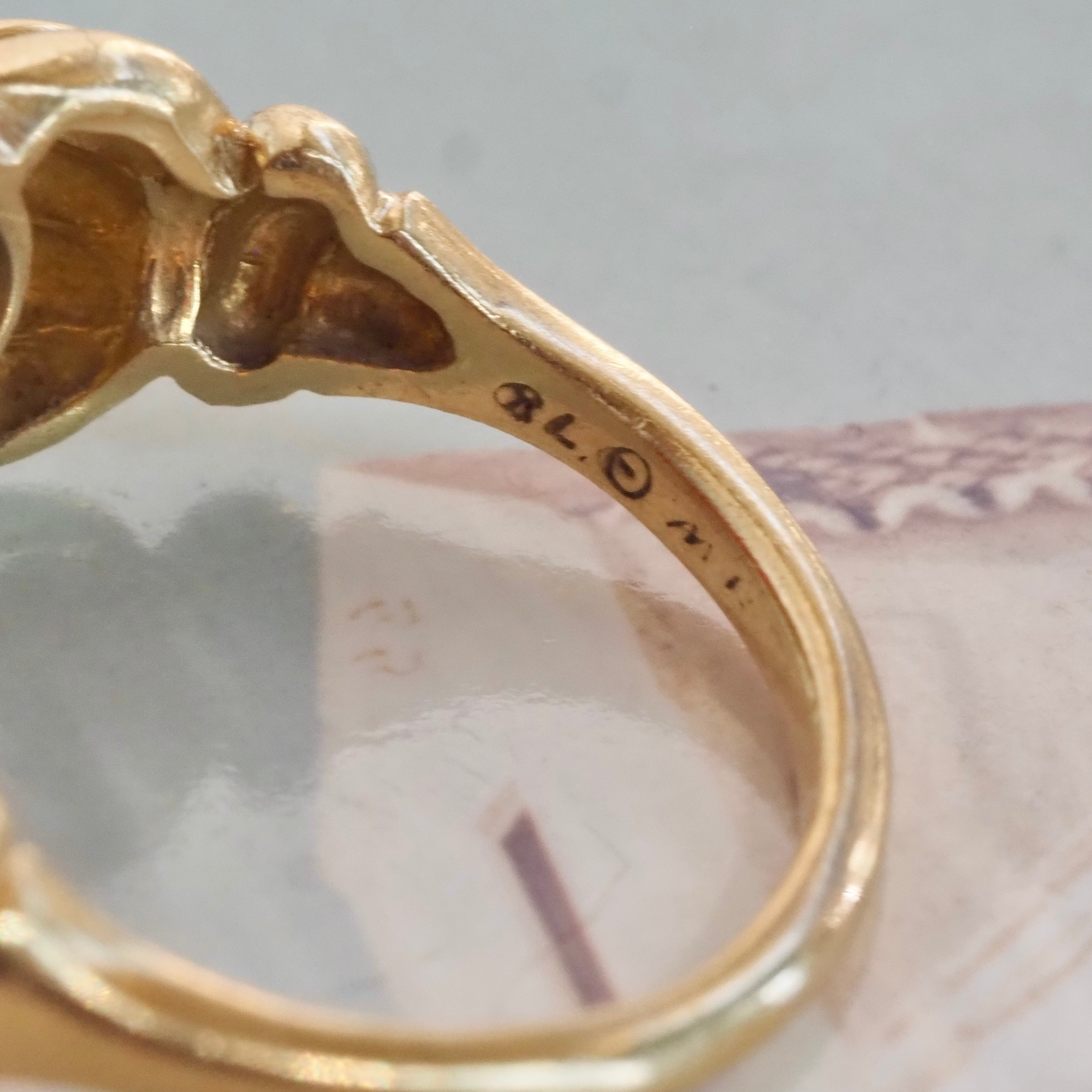 Vintage Carnelian Rabbit Intaglio 18k Gold Signet Ring