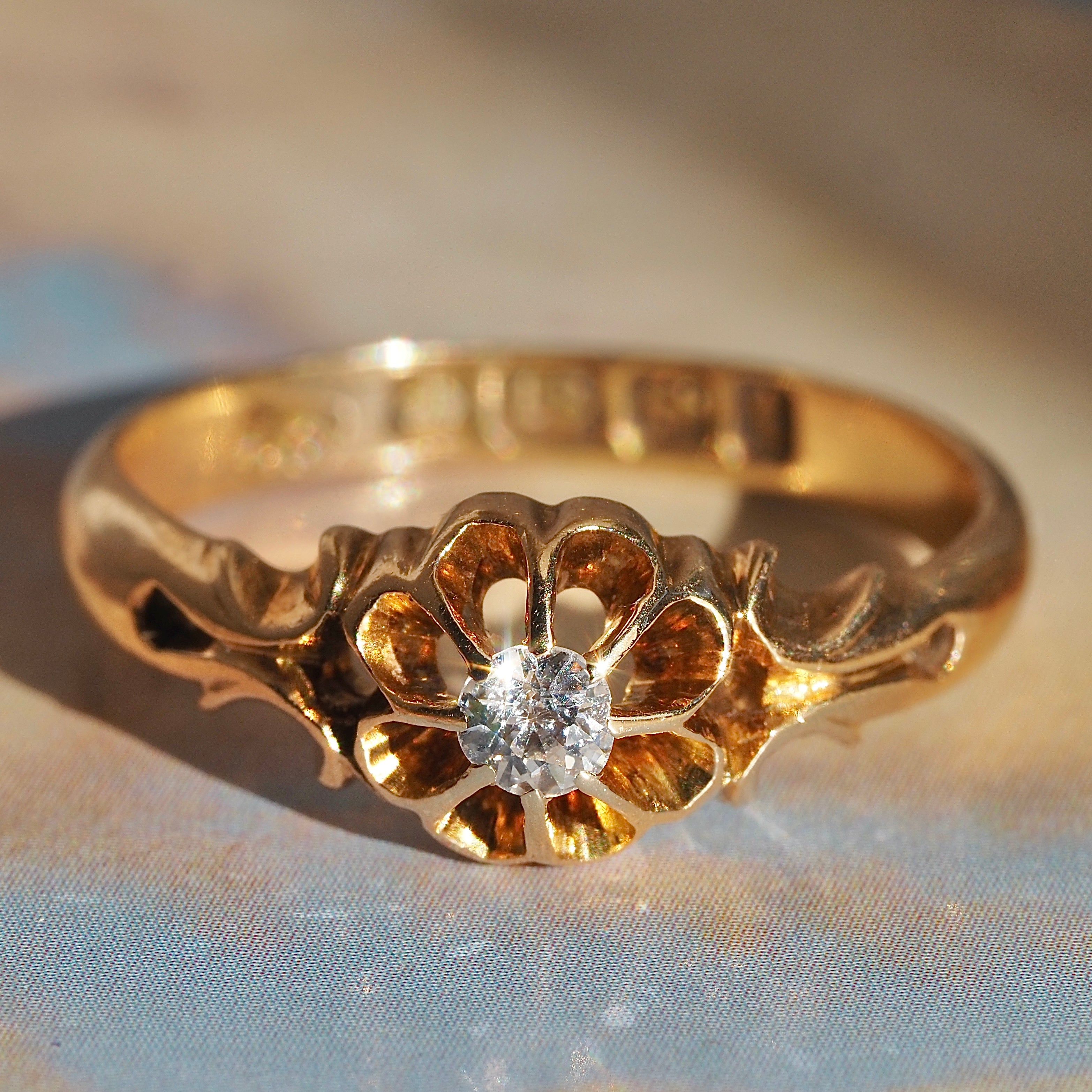 Antique English c. 1918 Old Mine Cut Diamond Belcher Set 18k Gold Engagement Ring