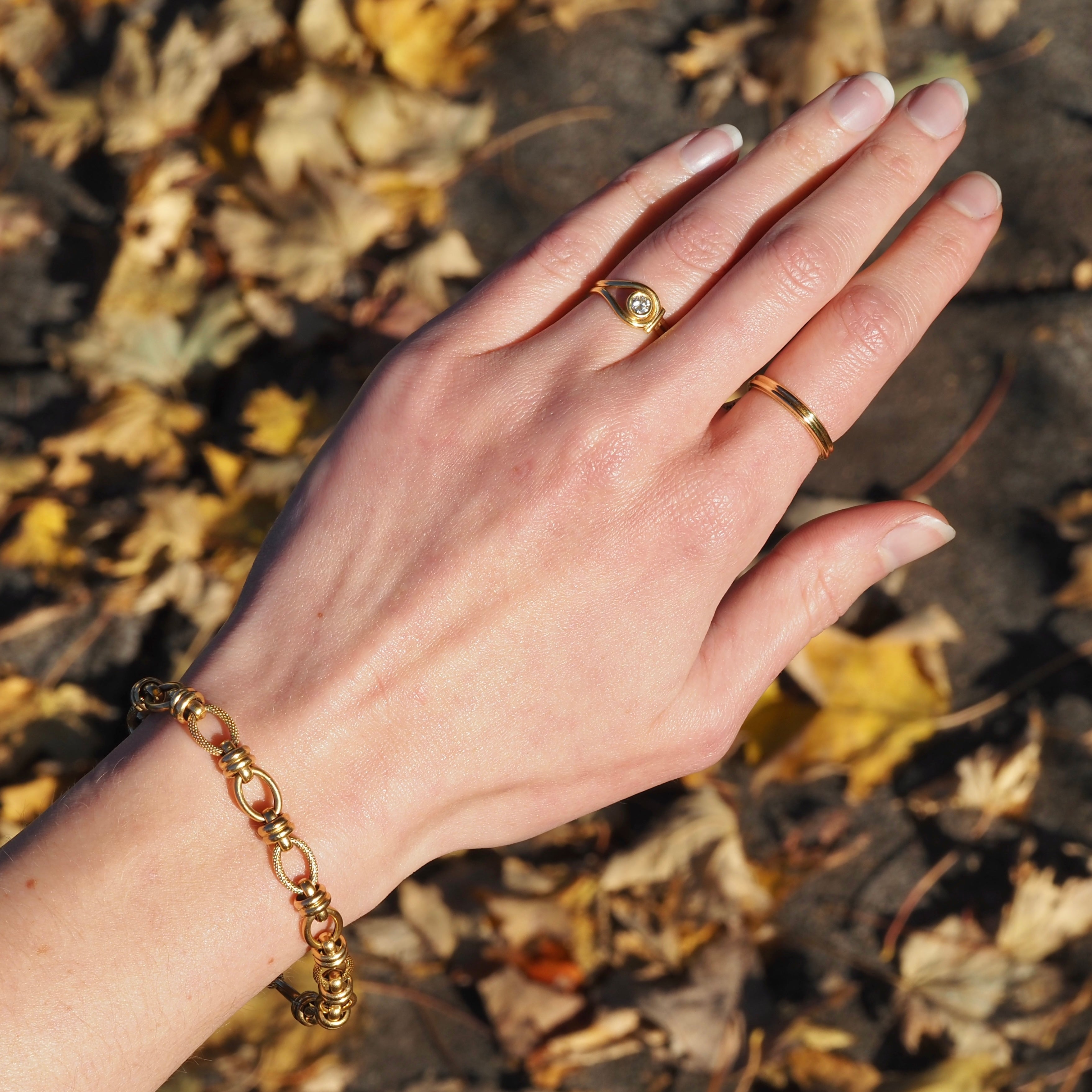 Vintage Portuguese Diamond Loop 19k Gold Ring
