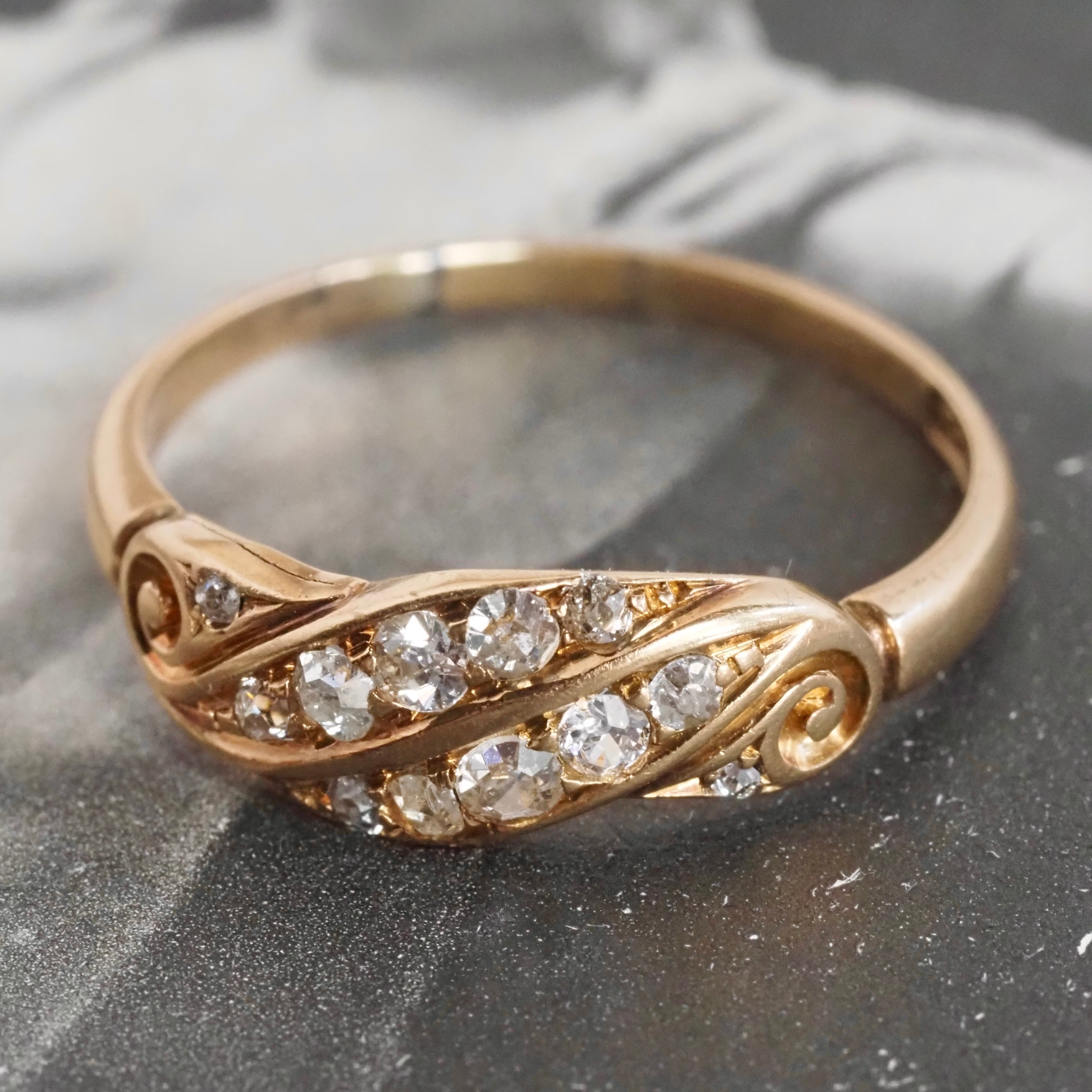 Antique English Old Mine Cut Diamond 18k Gold Scroll Ring