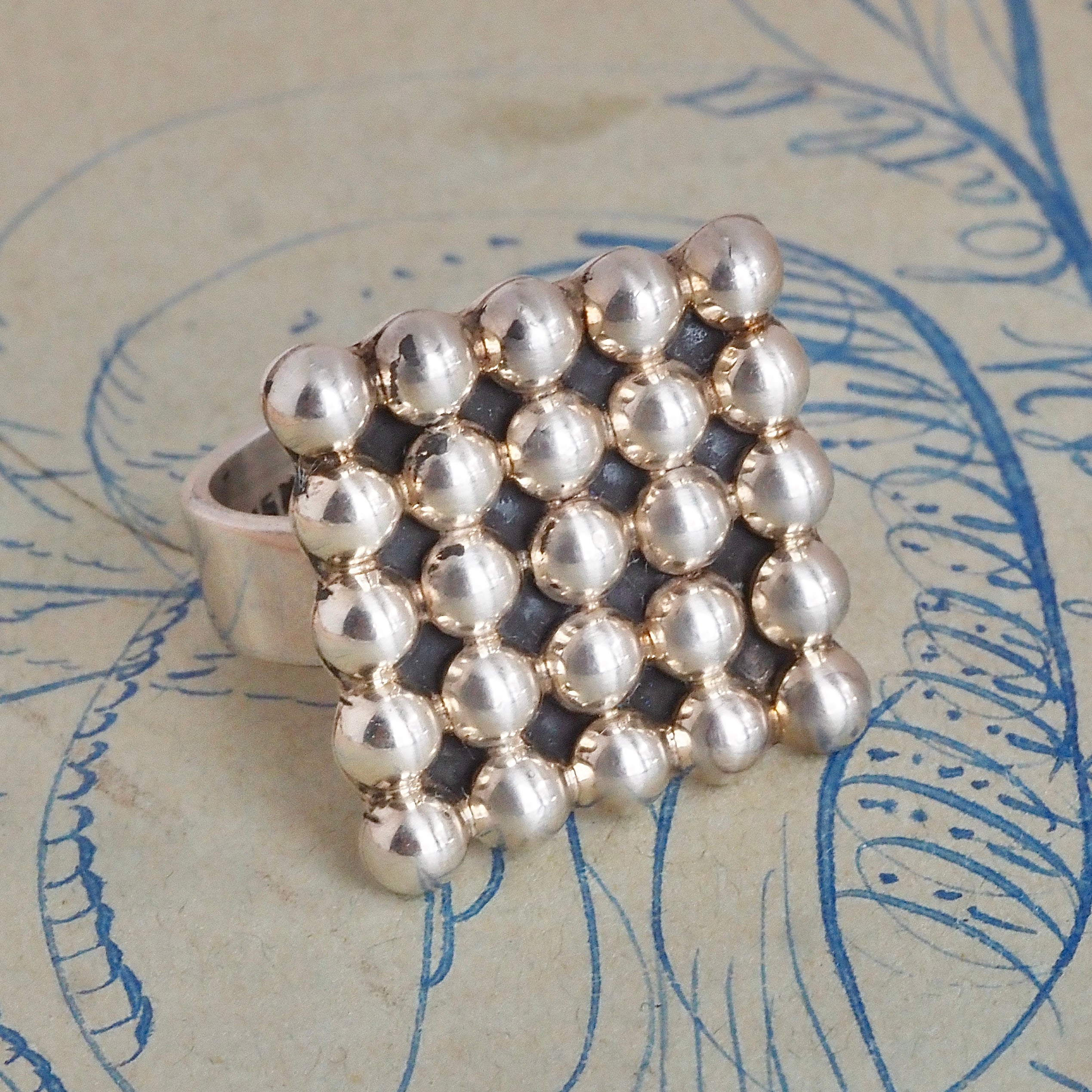 Vintage Mexican Sterling Silver Dome Grid Ring