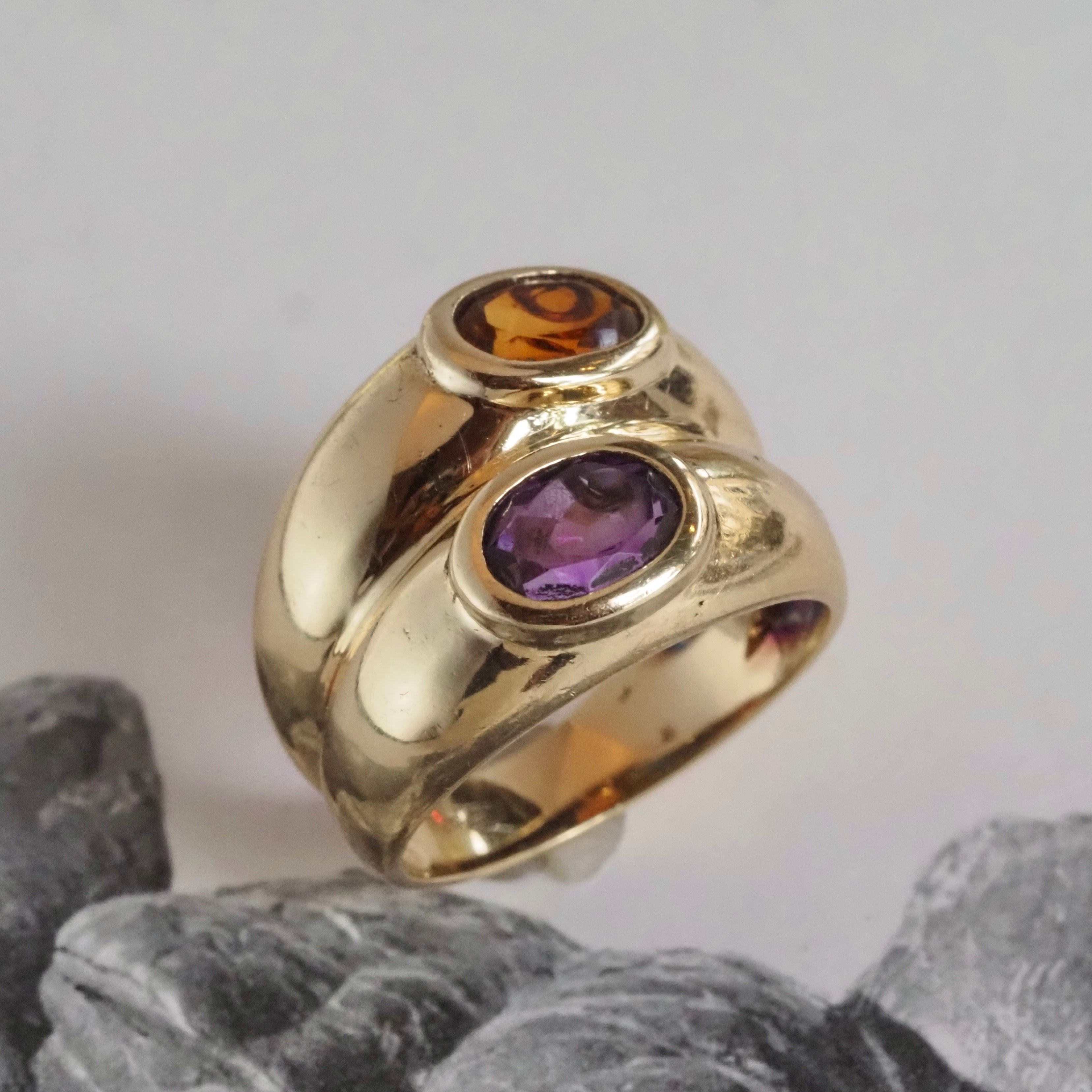 Vintage Citrine and Amethyst Double Dome Bezel Set 14k Gold Ring