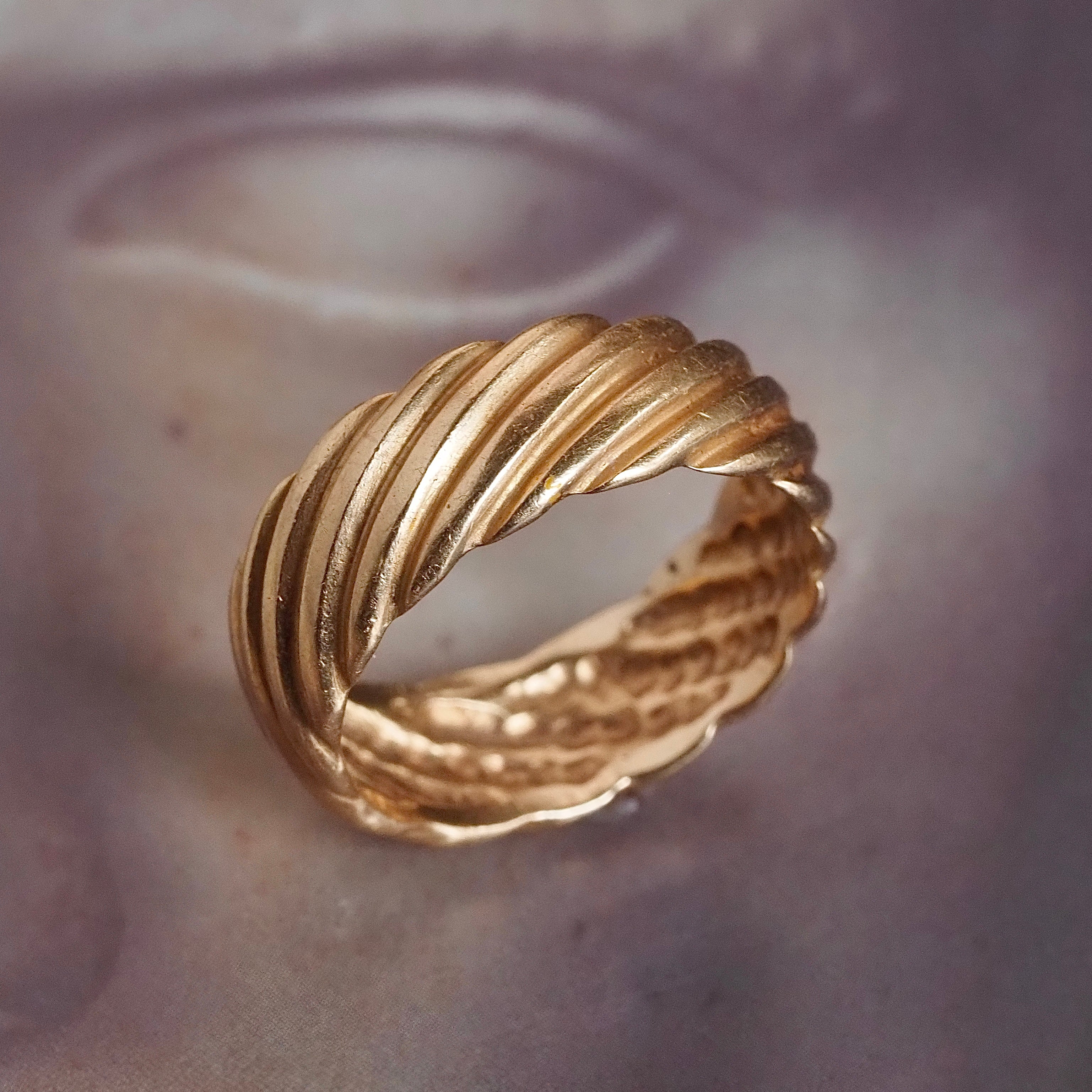Vintage 14k Gold Ribbed Cigar Band