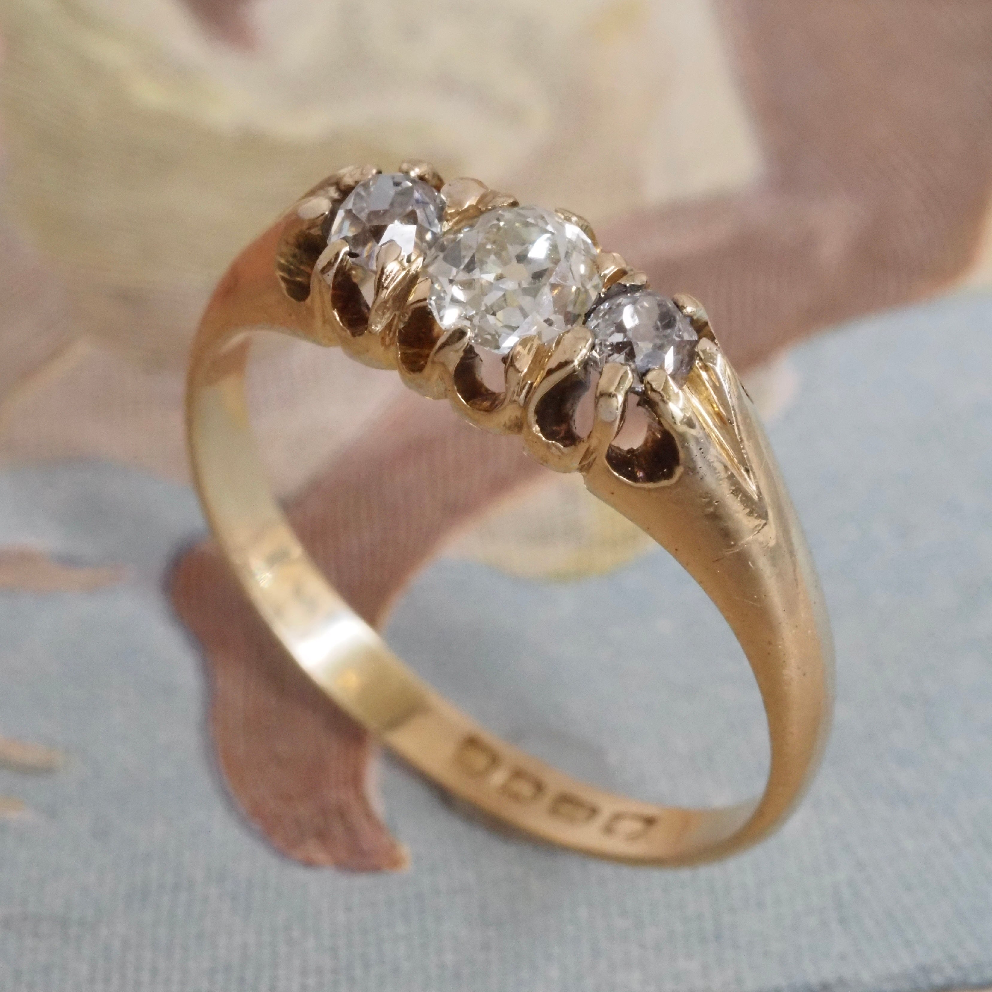 Antique English c.1905 Old Mine Cut Diamond Trilogy 18k Gold Ring