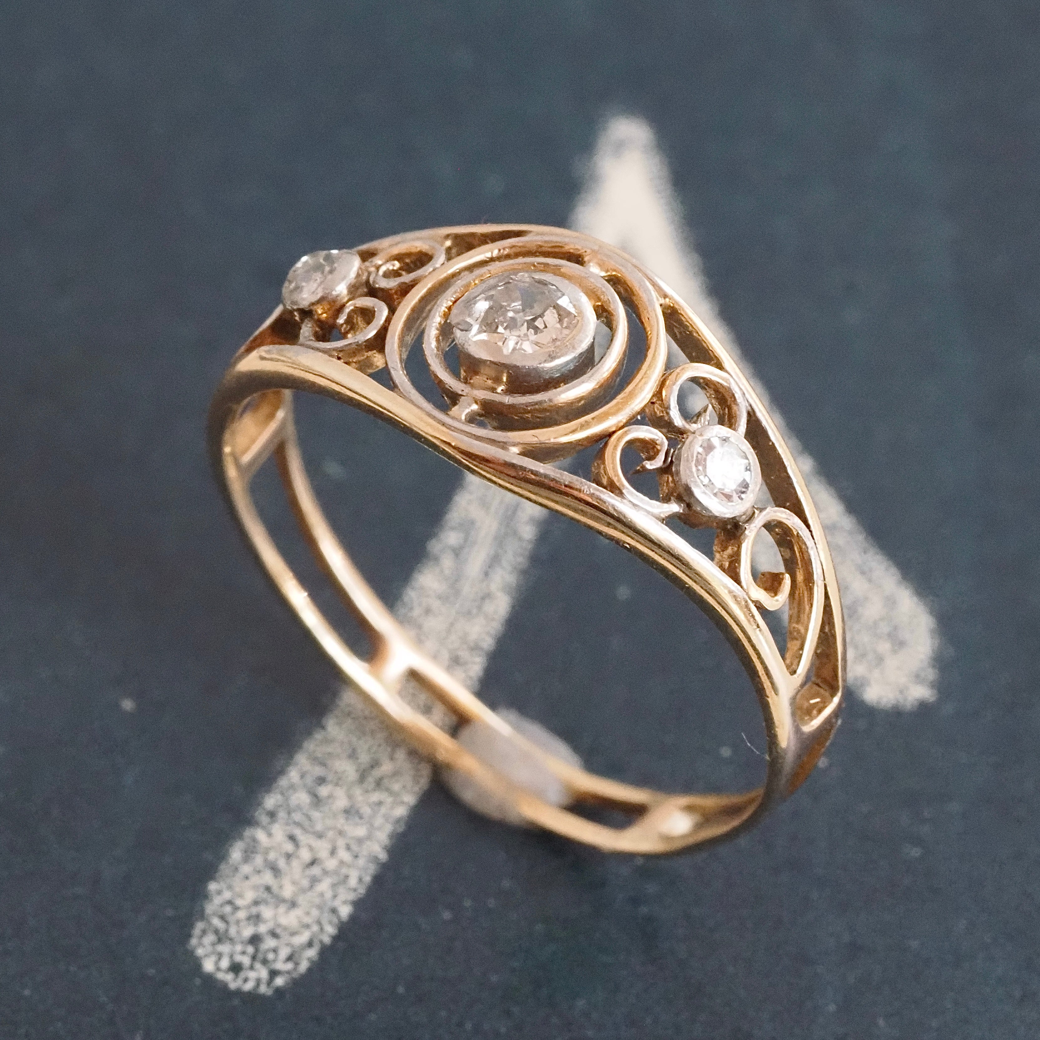 Antique Art Nouveau 14k Gold Diamond Scroll Ring