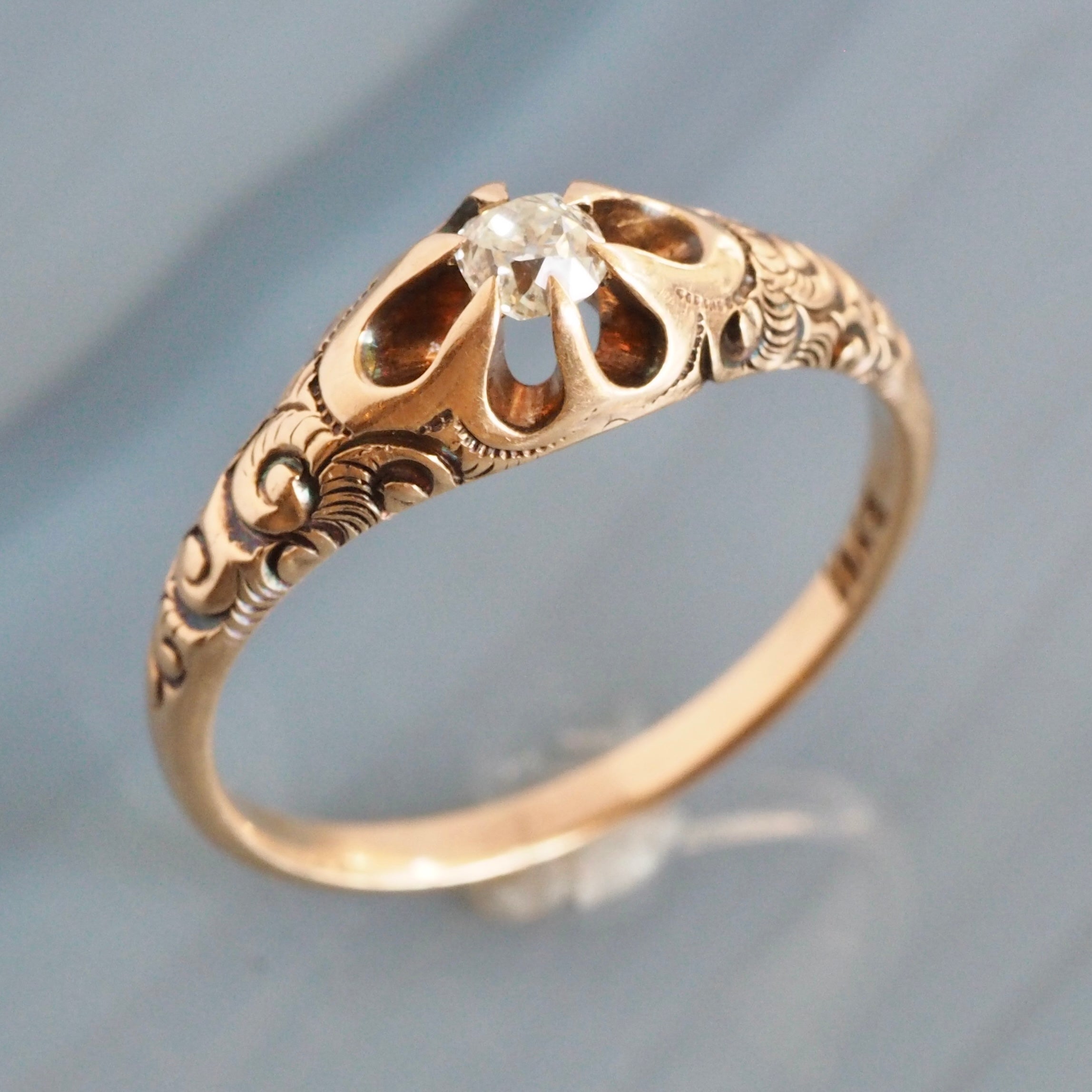 Antique Victorian 14k Gold Old Mine Cut Diamond Belcher Set Ring