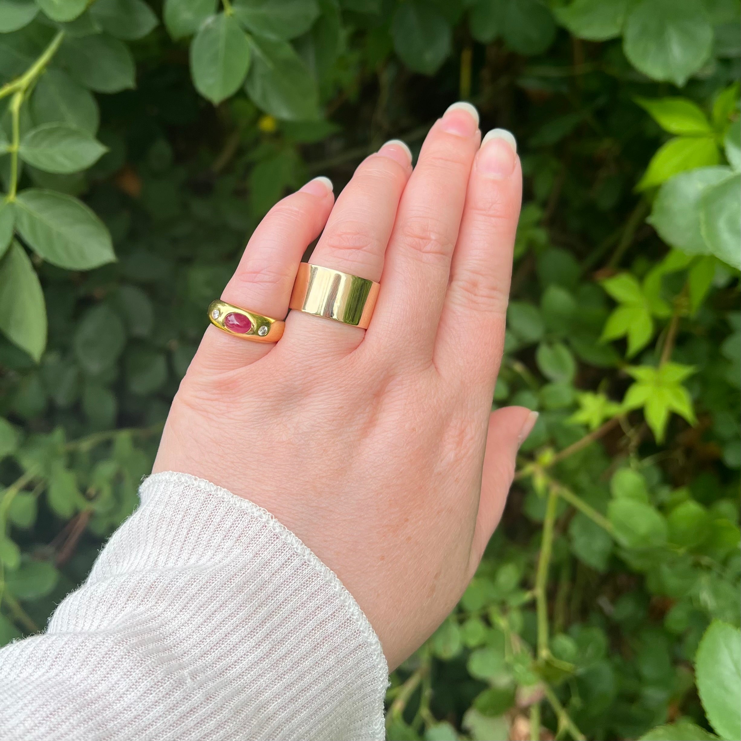 Vintage Natural Ruby and Diamond Flush Set 18k Gold Dome Ring