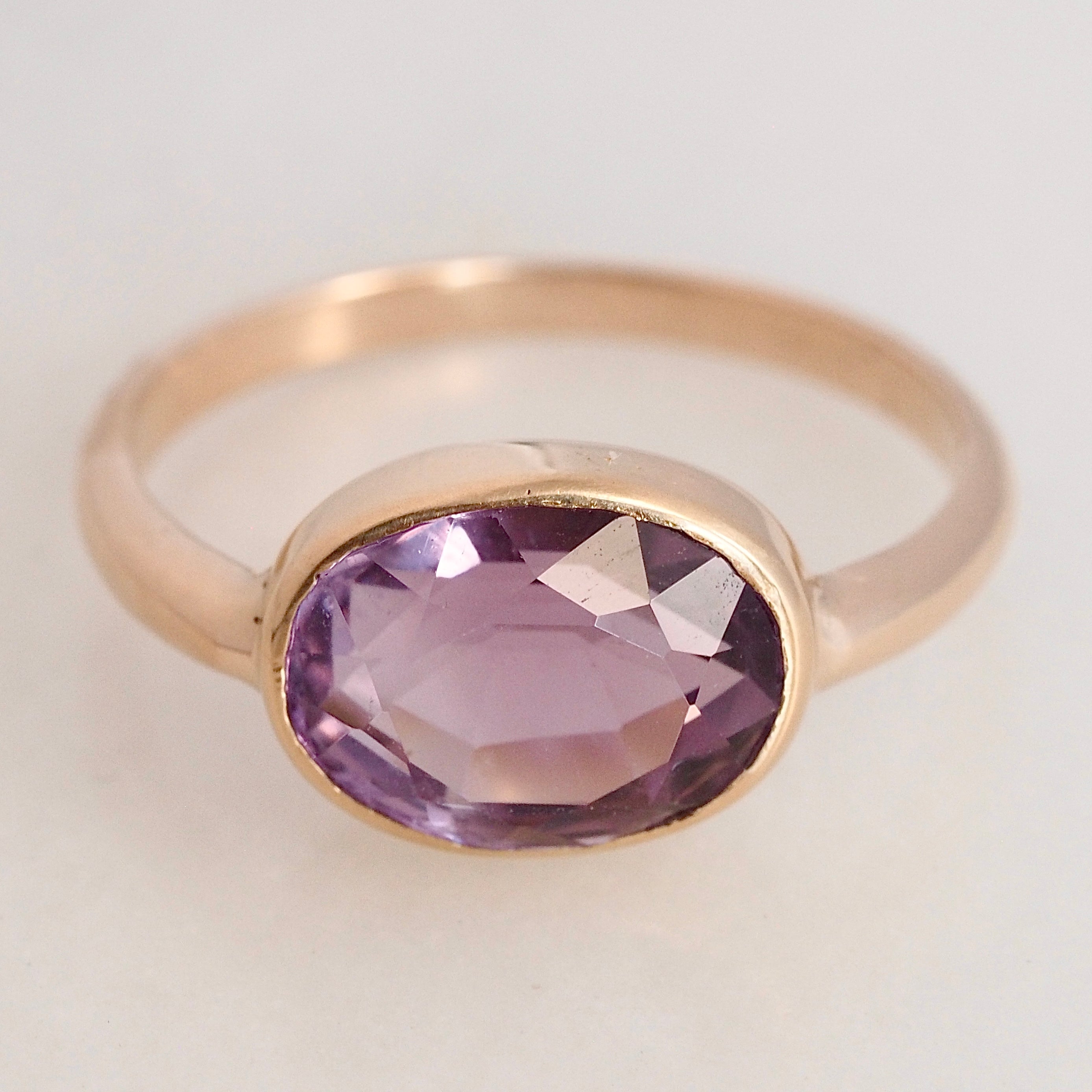Vintage 14k Gold Amethyst East West Ring