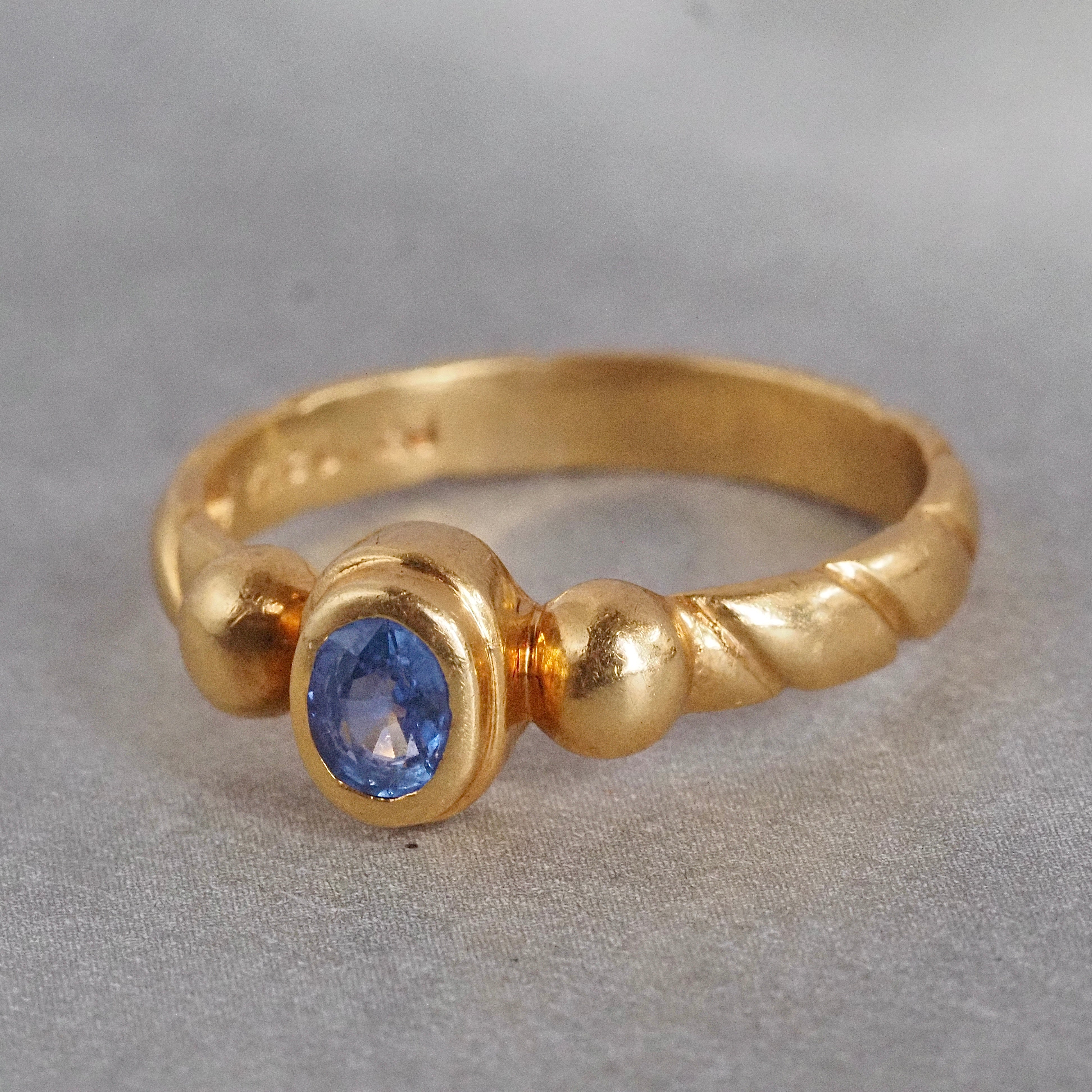 Vintage Sapphire Bezel Set 18k Gold Ring