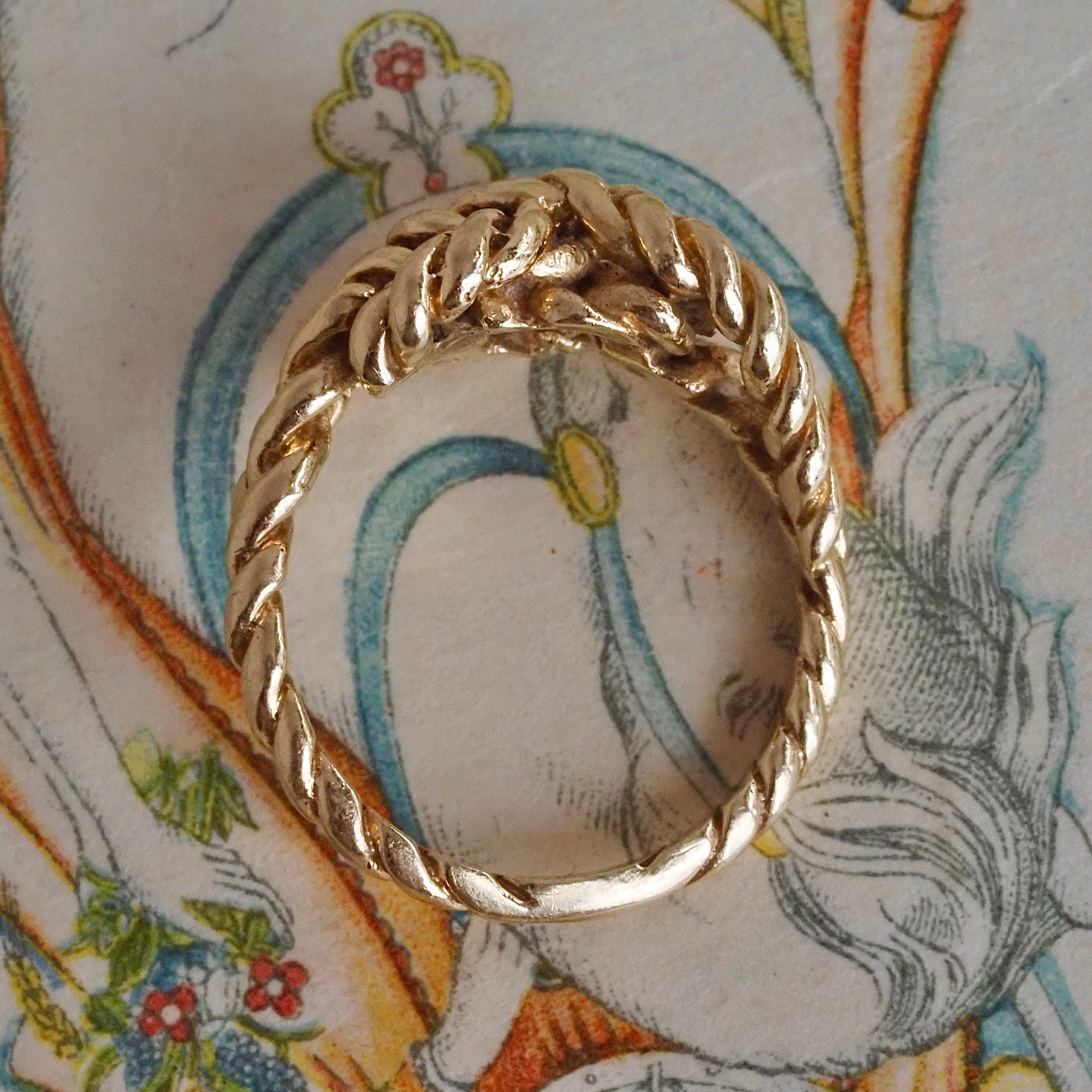 Vintage Twisted Knot 14k Gold Ring