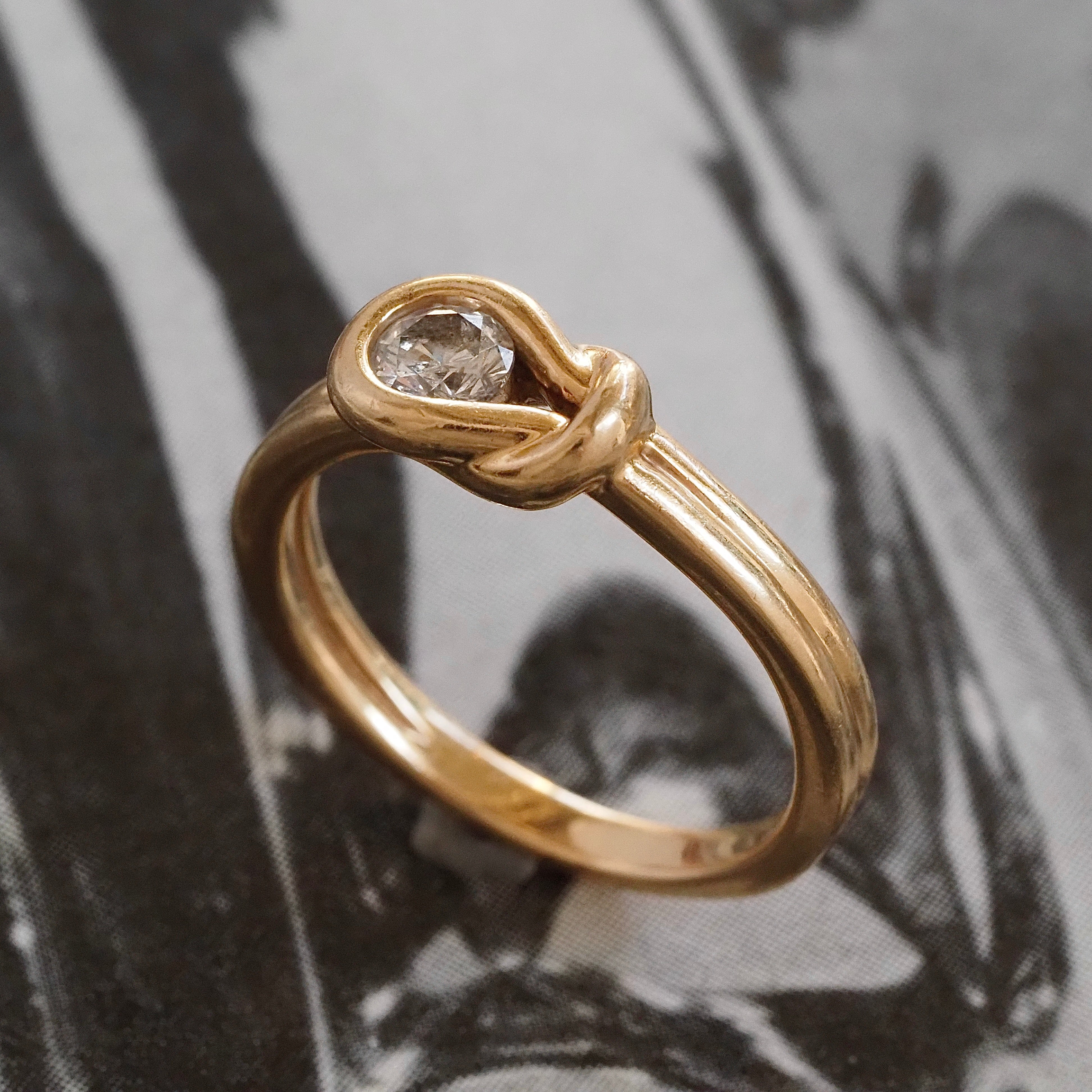 14k Gold Diamond Knot Band