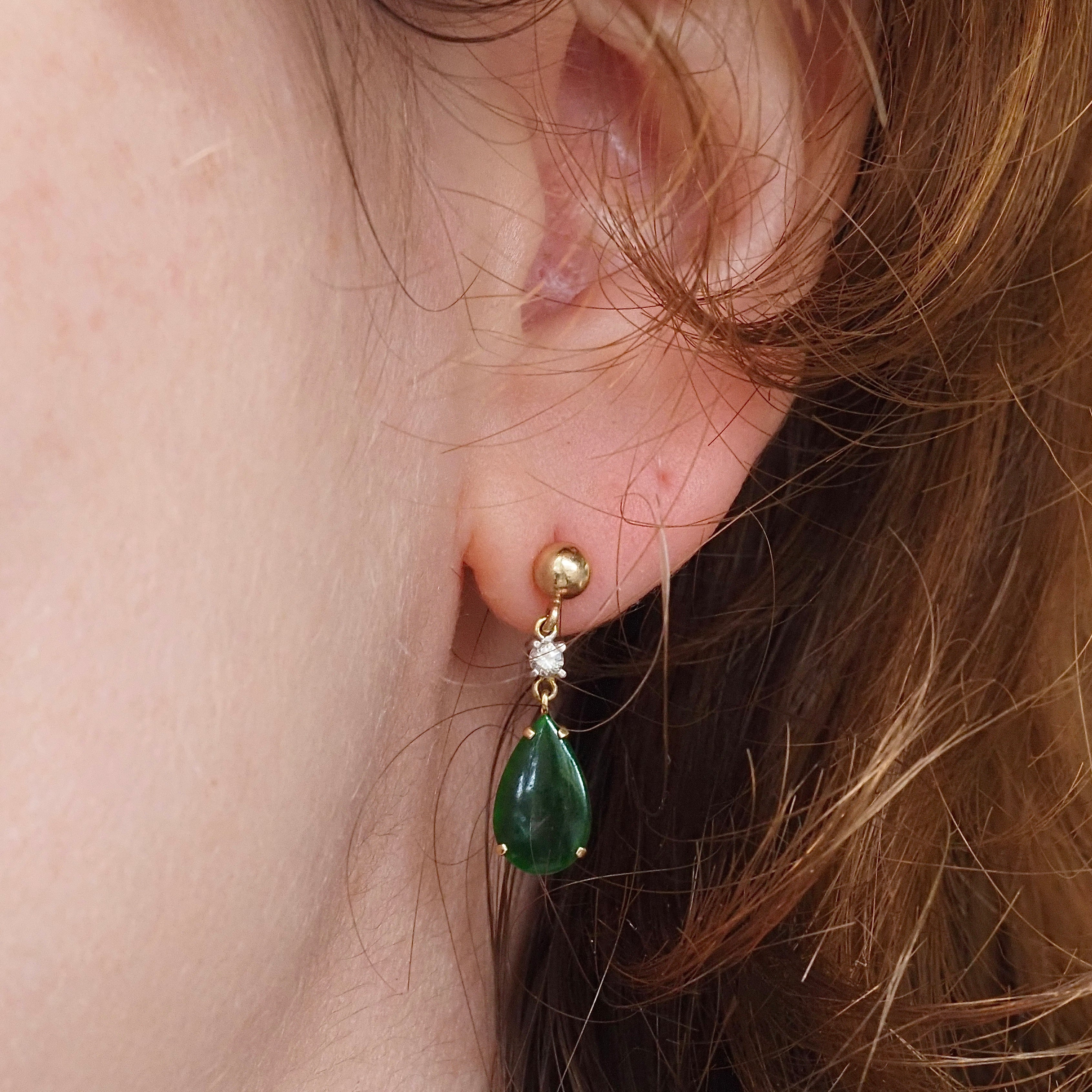 Vintage 14k Gold Tear Drop Jade & Diamond Earrings