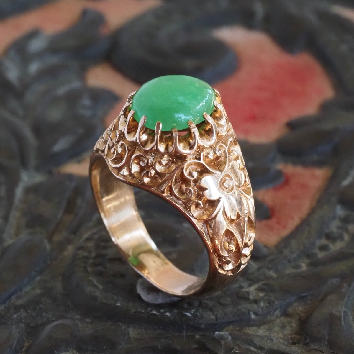 Vintage Jadeite Hand Carved Floral 14k Gold Ring