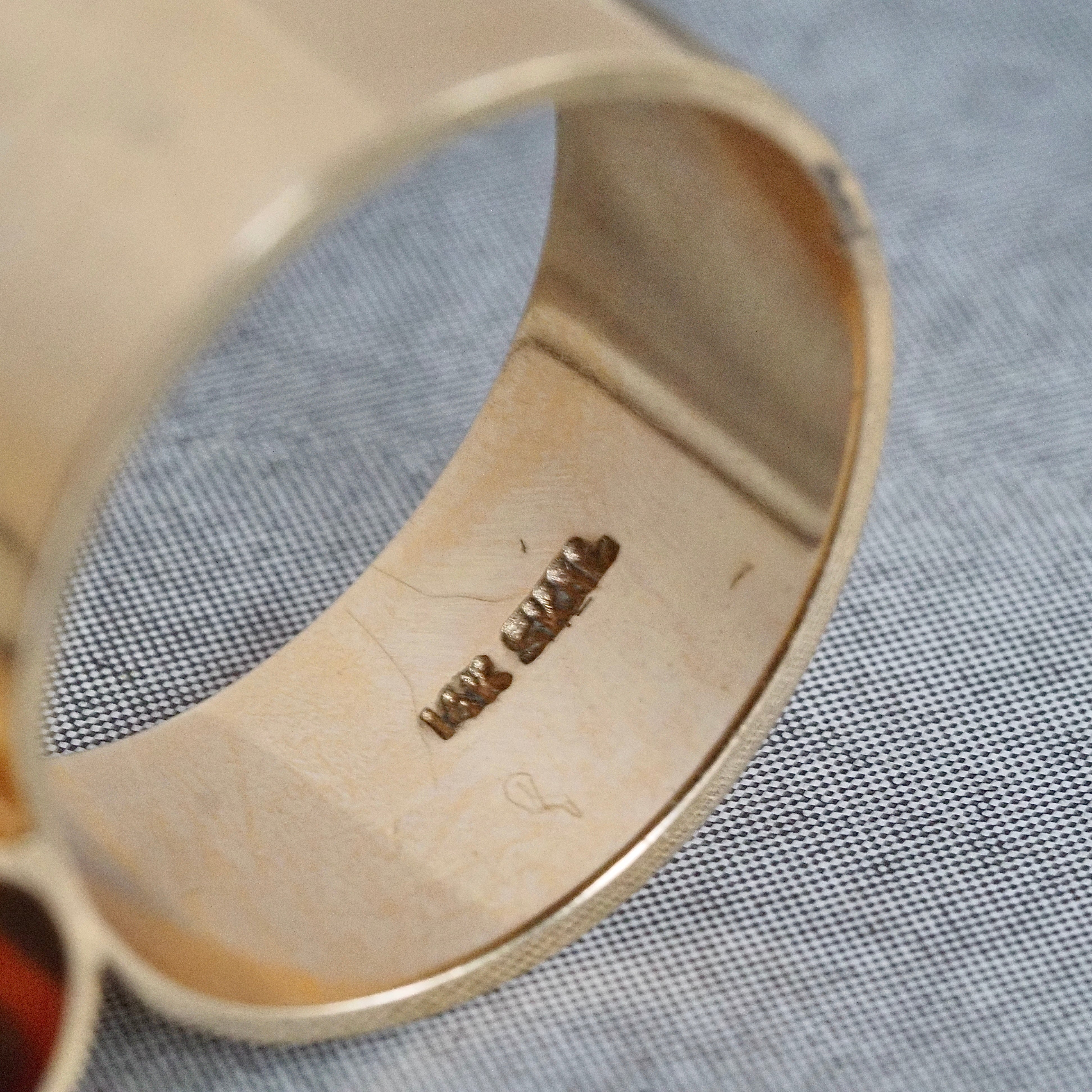 Vintage Modernist 14k Gold Garnet Ring