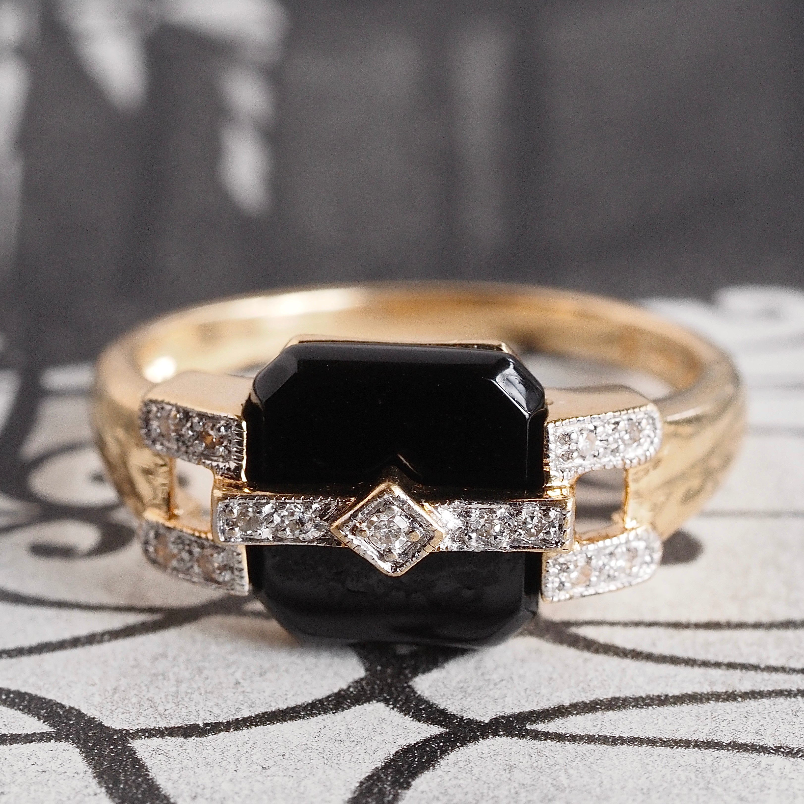 Vintage Art Deco Style Onyx and Diamond 14k Gold Ring