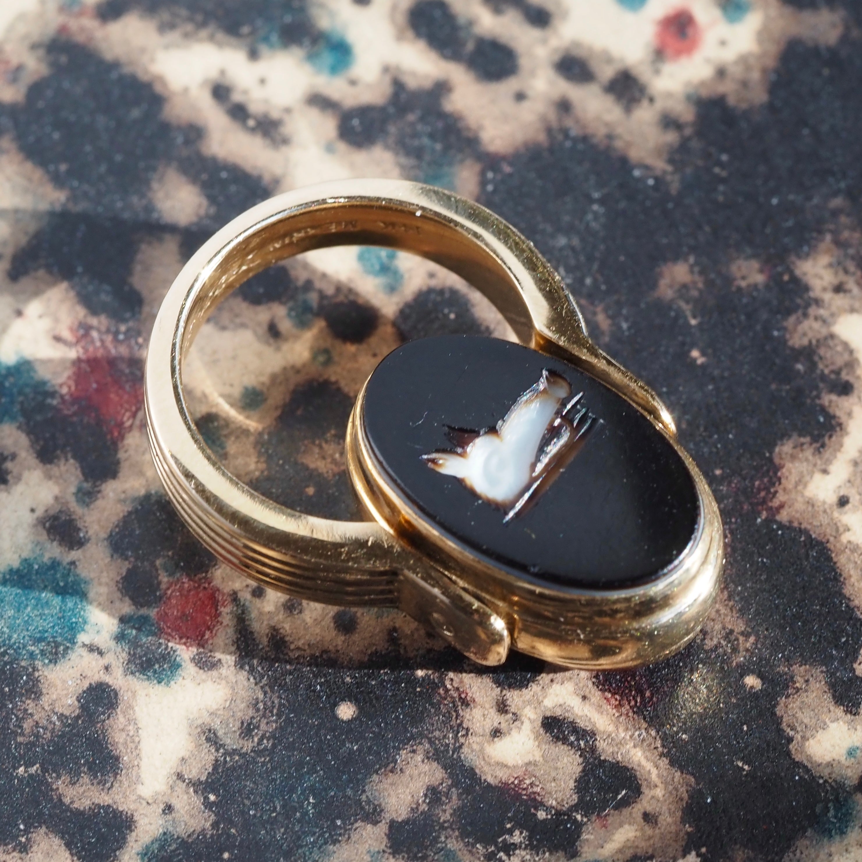 Antique Victorian Heron & Boar Swivel Intaglio Carnelian and Banded Agate 14k Gold Ring