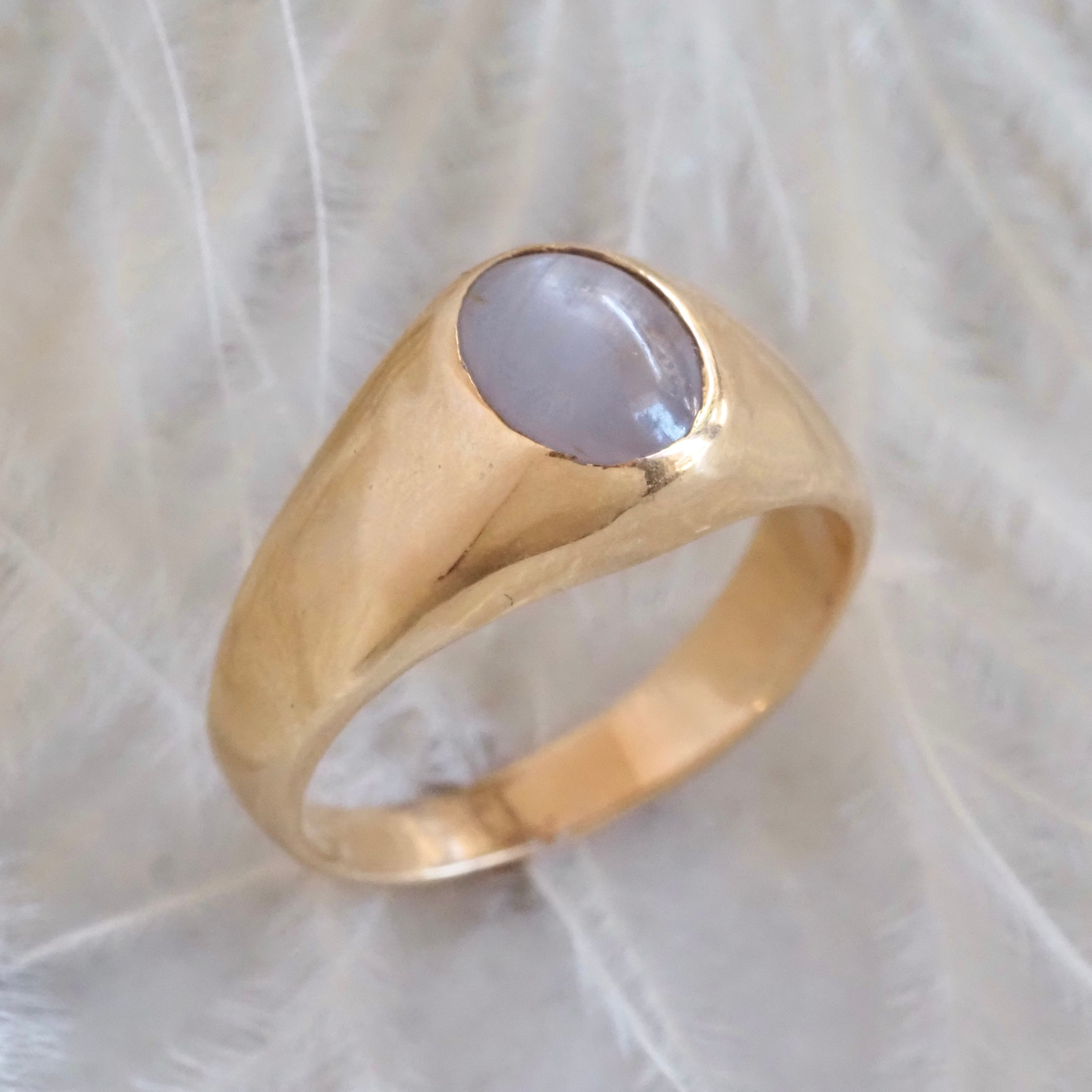 Vintage Natural Star Sapphire 14k Gold Flush Set Signet Ring