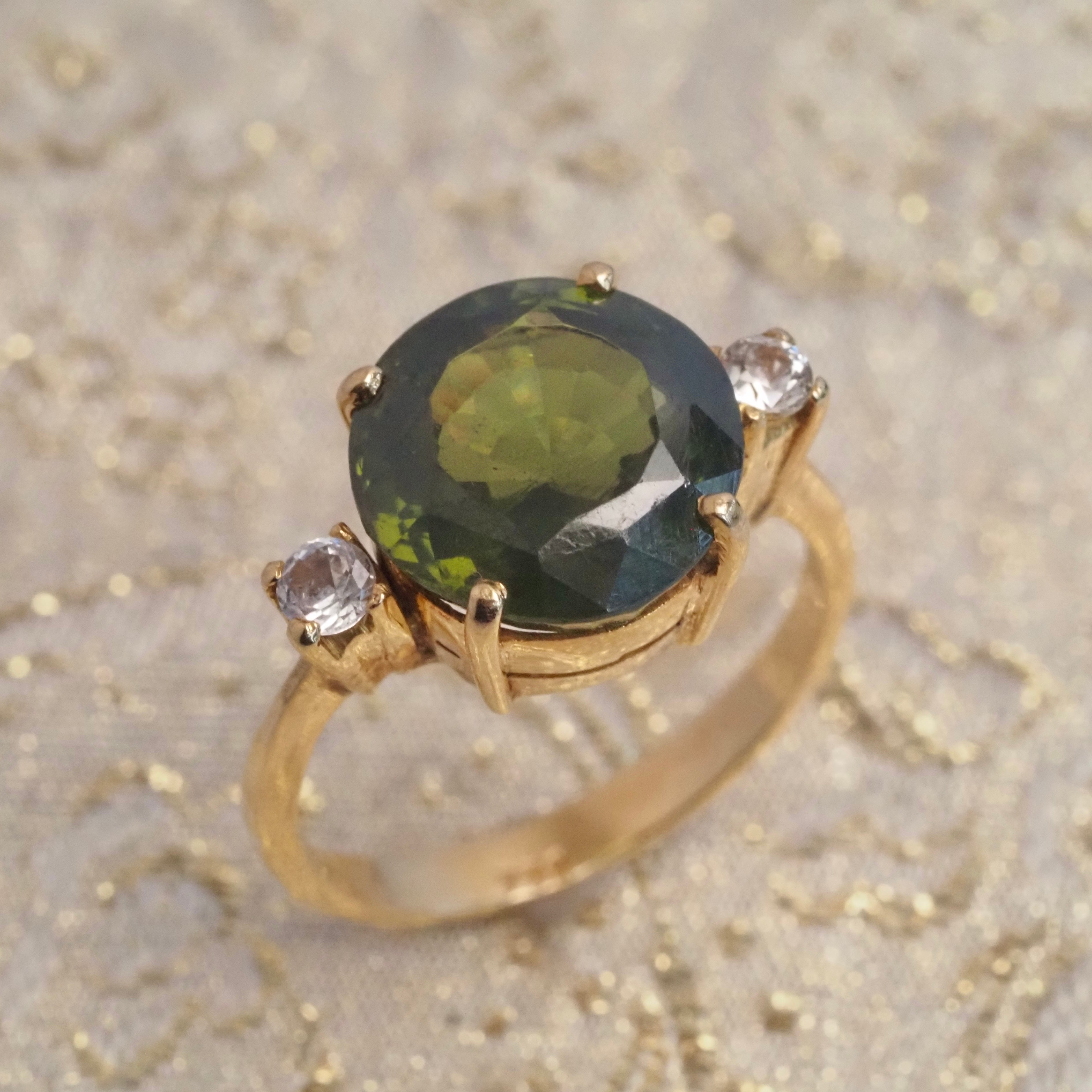 Vintage Chrysoberyl Diamond 18k Gold Ring