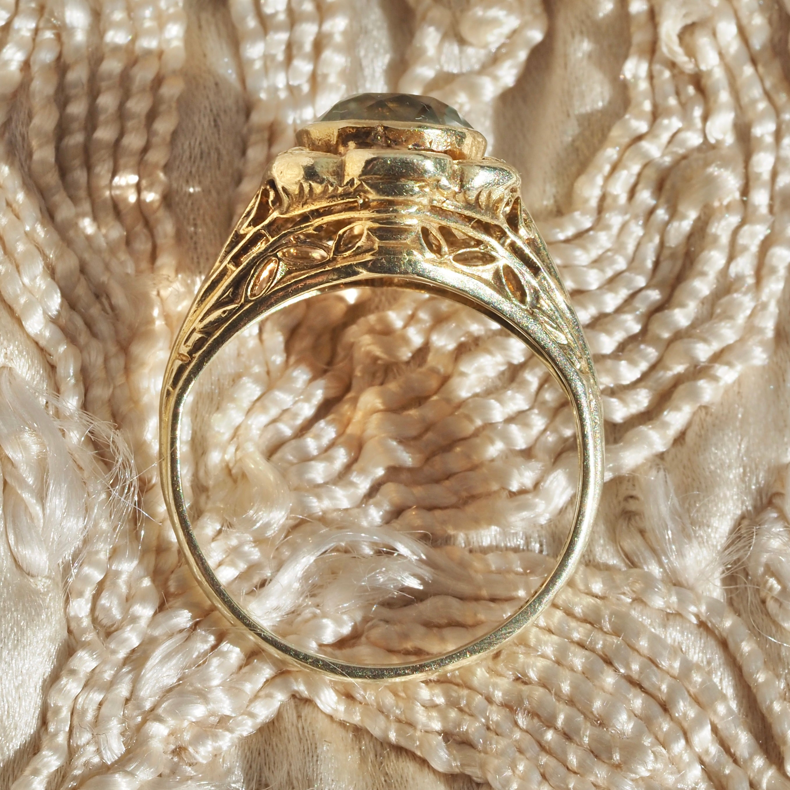 Antique Art Deco Aquamarine Ornate 14k Gold Ring