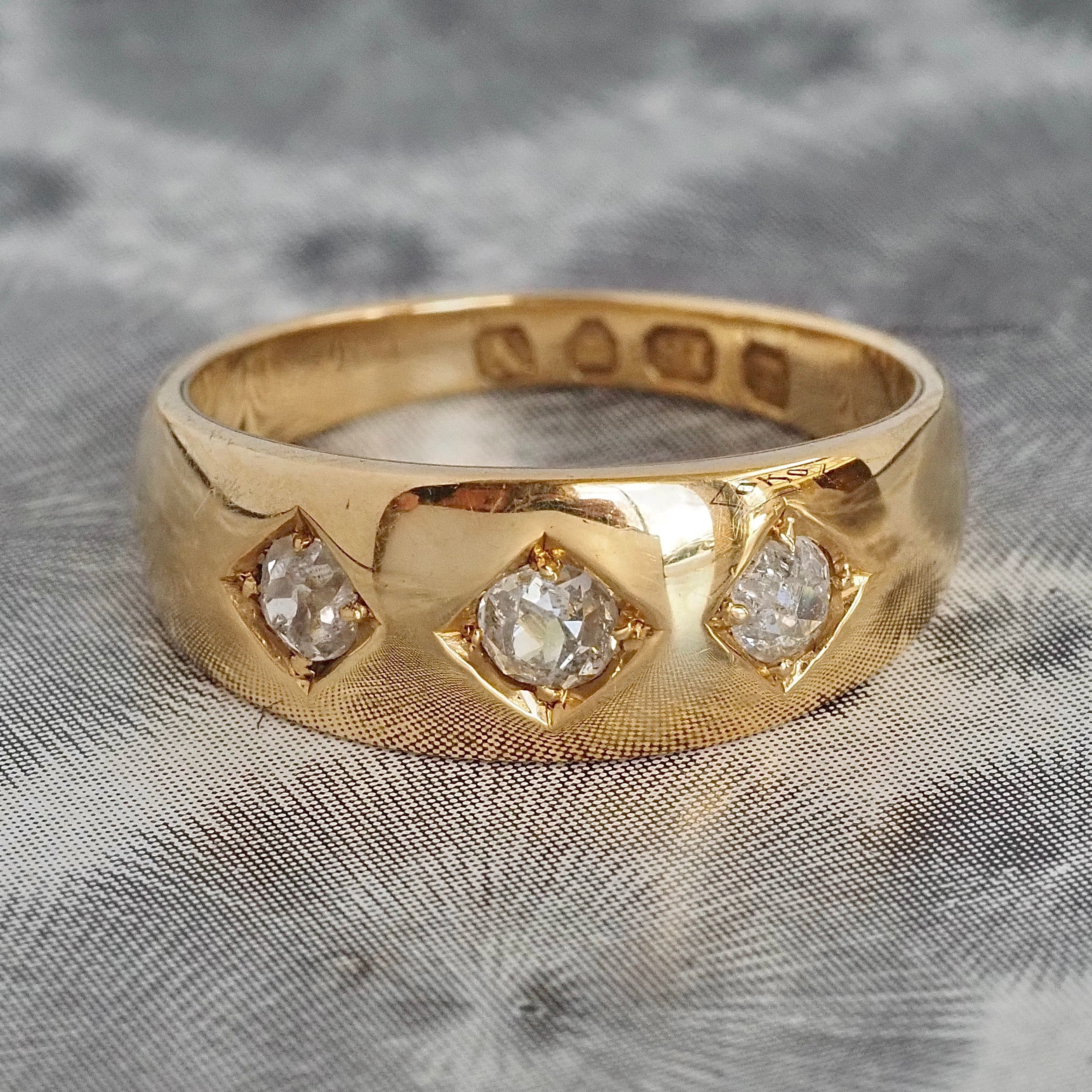 Antique c. 1888 English Flush Set Old Mine Cut Diamond Trilogy 18k Gold Ring